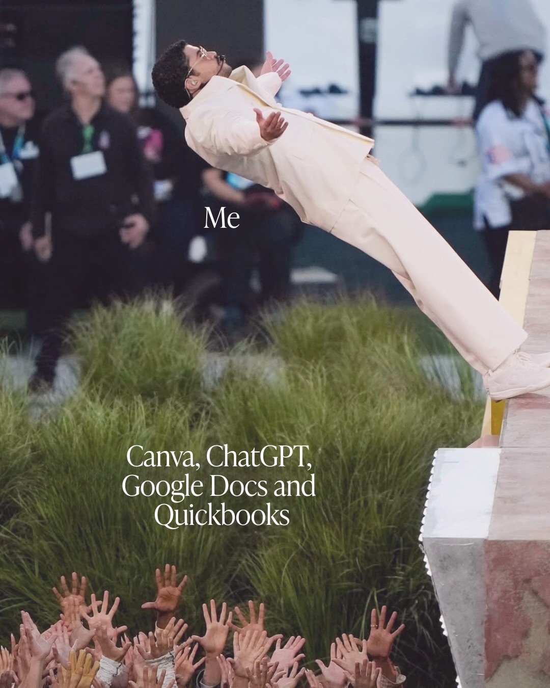 Bad Bunny on repeat while I scroll thru my emails this morning... 💃

#freelance #badbunny #superbowl #solopreneur