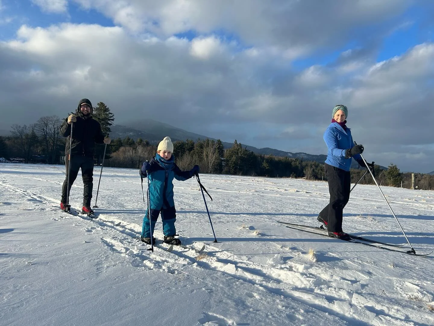 Skiing fun with some friends over the holiday.  We just got a fresh layer of powder today too and cold temps fill the forecast which means these lovely snow conditions should be sticking around all week.  We&rsquo;ve still got some availability this 