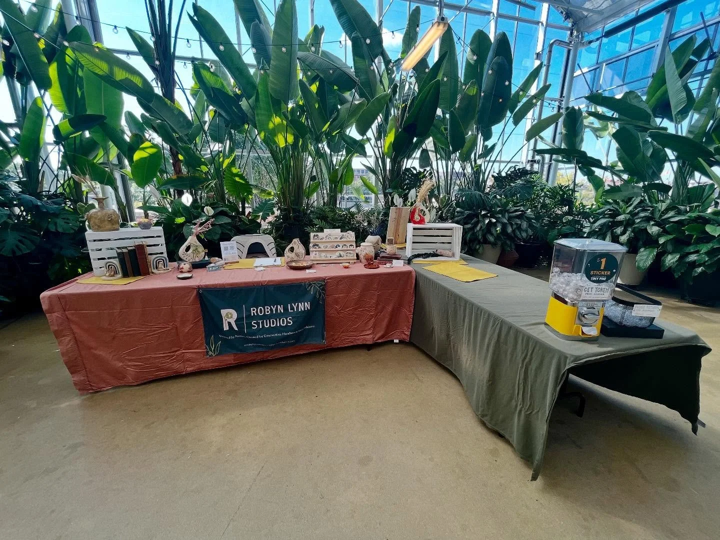 THANK YOU!! I am so grateful to everyone who showed up for the ceramics market at the Downtown Market yesterday. You all were so supportive and almost cleared me out! It was wonderful seeing familiar faces and meeting new ones! 

The @dtmarketgr alwa