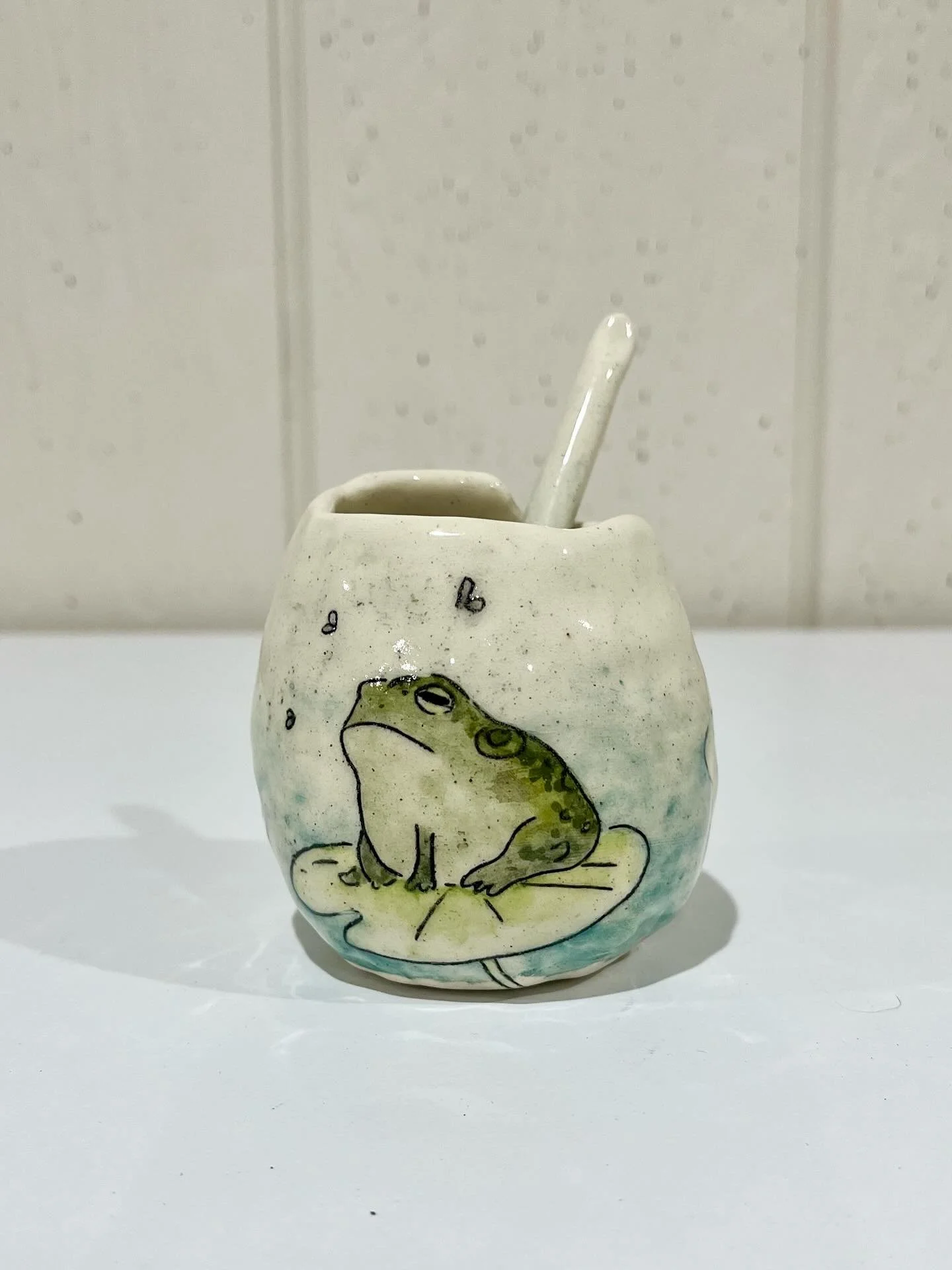 This Saturday! Come out to @blandfordnaturecenter for their annual Fall Nature Makers Market! Here&rsquo;s some new goodies I&rsquo;ve been working on for you all. I&rsquo;ll have salt cellars, tiny trinket bowls, home-inspired incense burners, plate