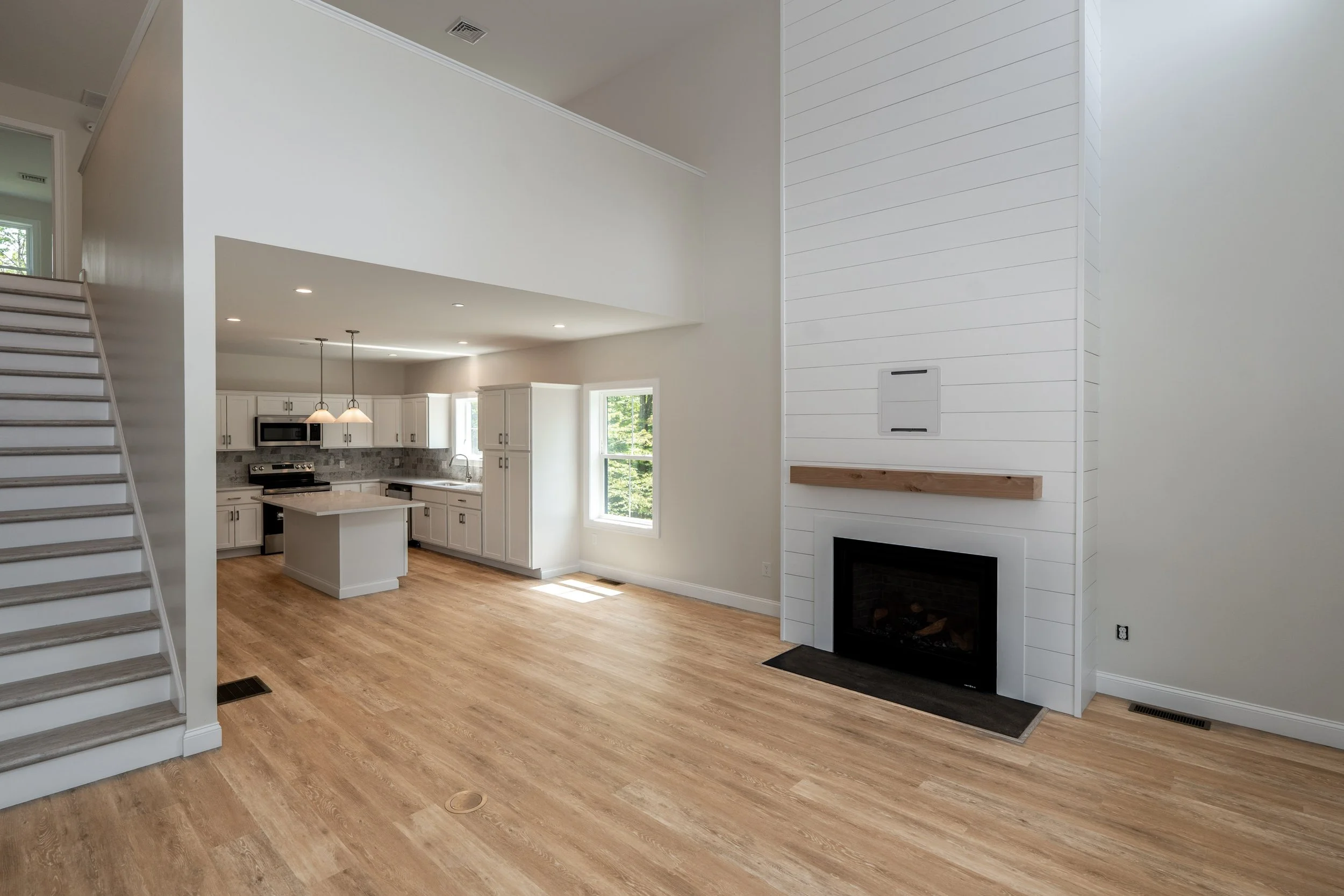 2.unit 7,interior-43.jpg