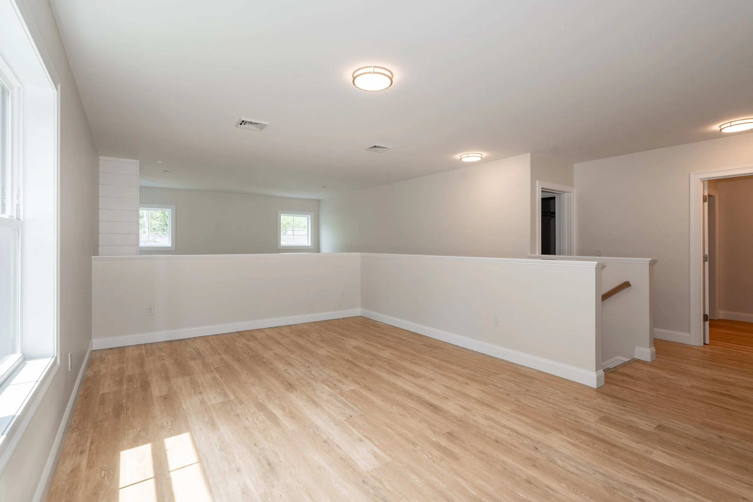 2.unit 7,interior-22.jpg