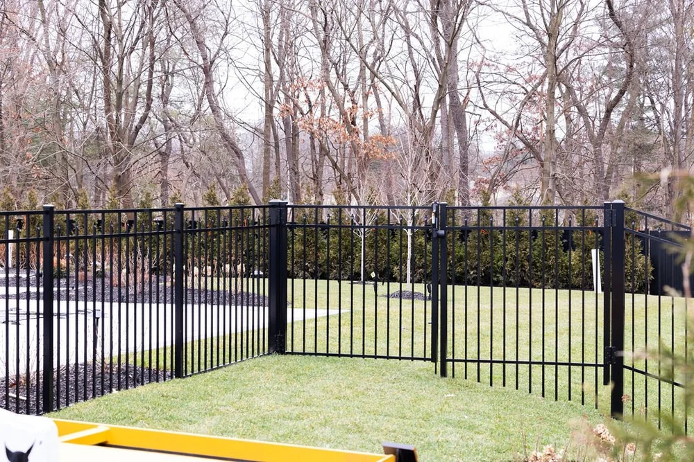 Aluminum Fence Materials — Wholesale Fence Distributors