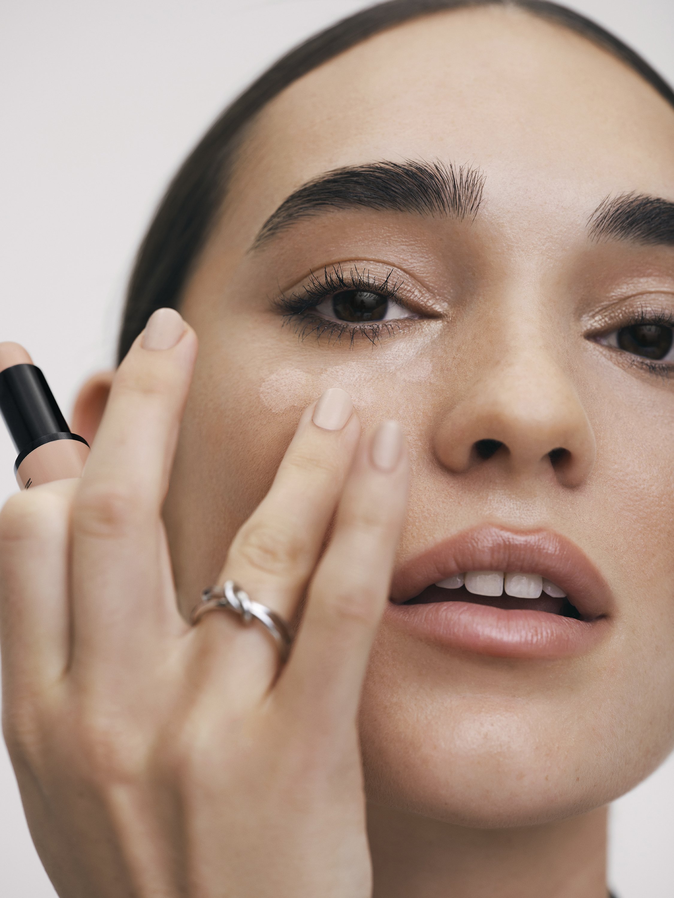 BobbiBrown_FY25_April-June_Evergreen_SpringComplexion_529_v3_FINAL.jpeg