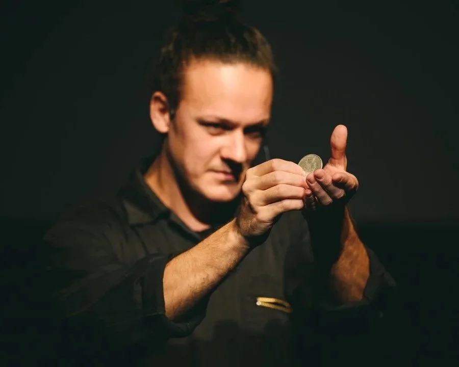 Iterations
Tom Cassani