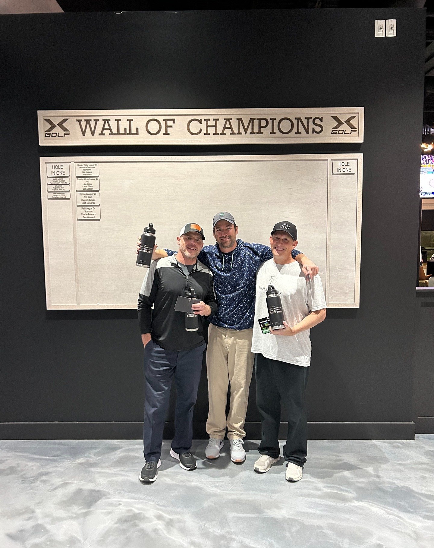 🏆 Our Winter League season is officially in the books! Huge congrats to our Monday and Tuesday League Champs — your names are going up on the Wall of Champions for all to see! 👏
🌸 Now it’s time to swing into Spring League, kicking off