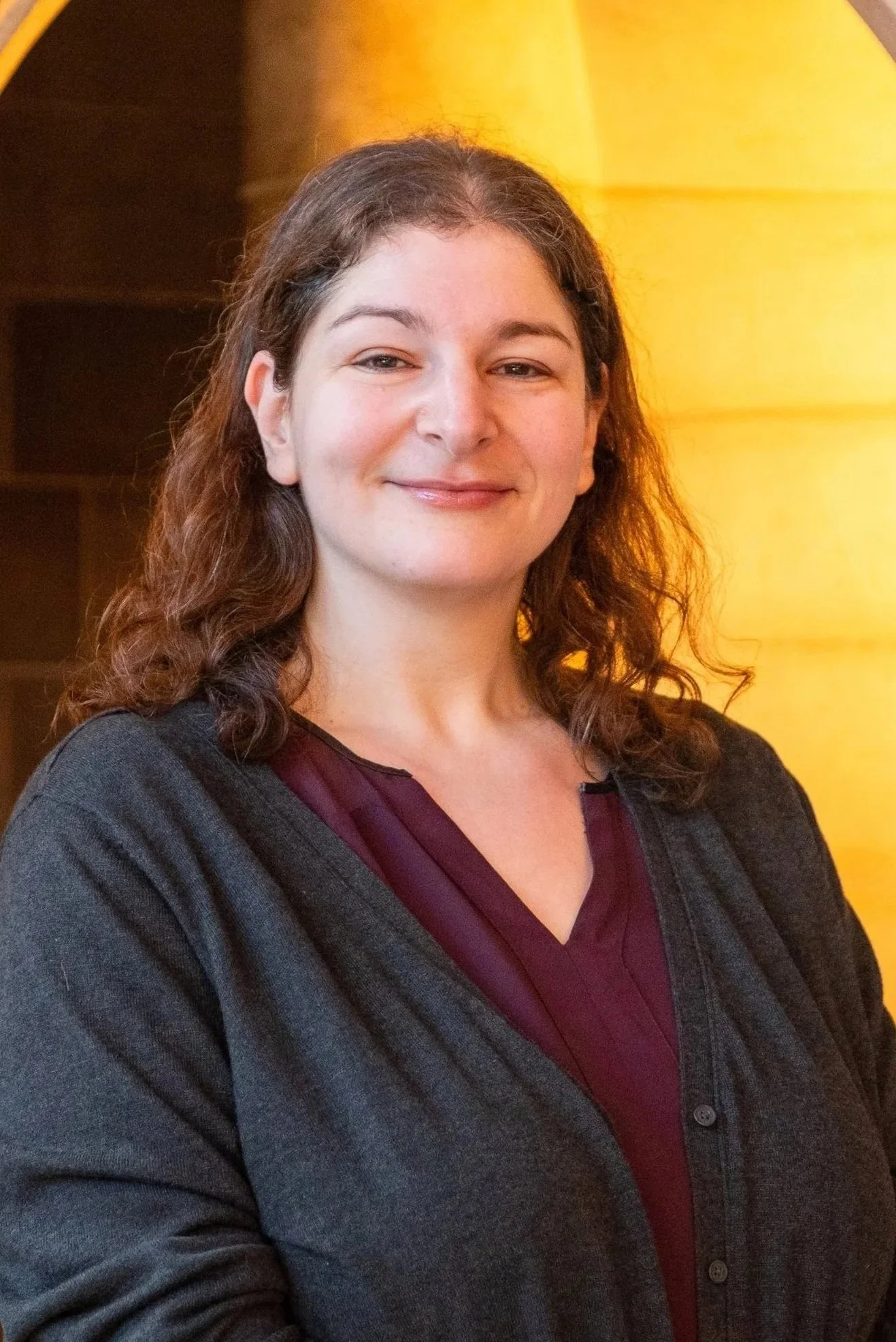 Taryn Nepon headshot