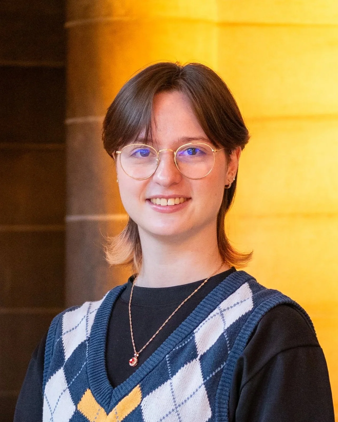 Anya Guinzbourg headshot