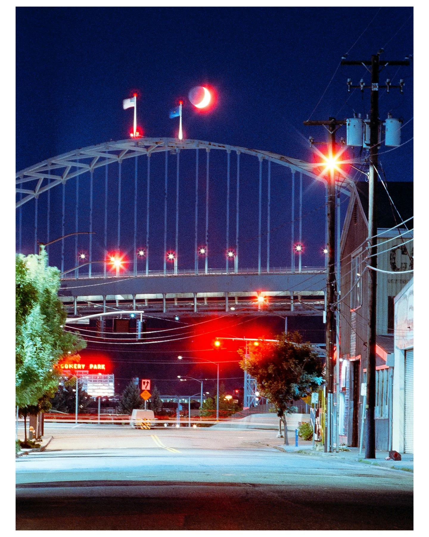 Kinda neat one from the reject pile. #pentaxk1000 #cinestill800t #portland #filmphotography