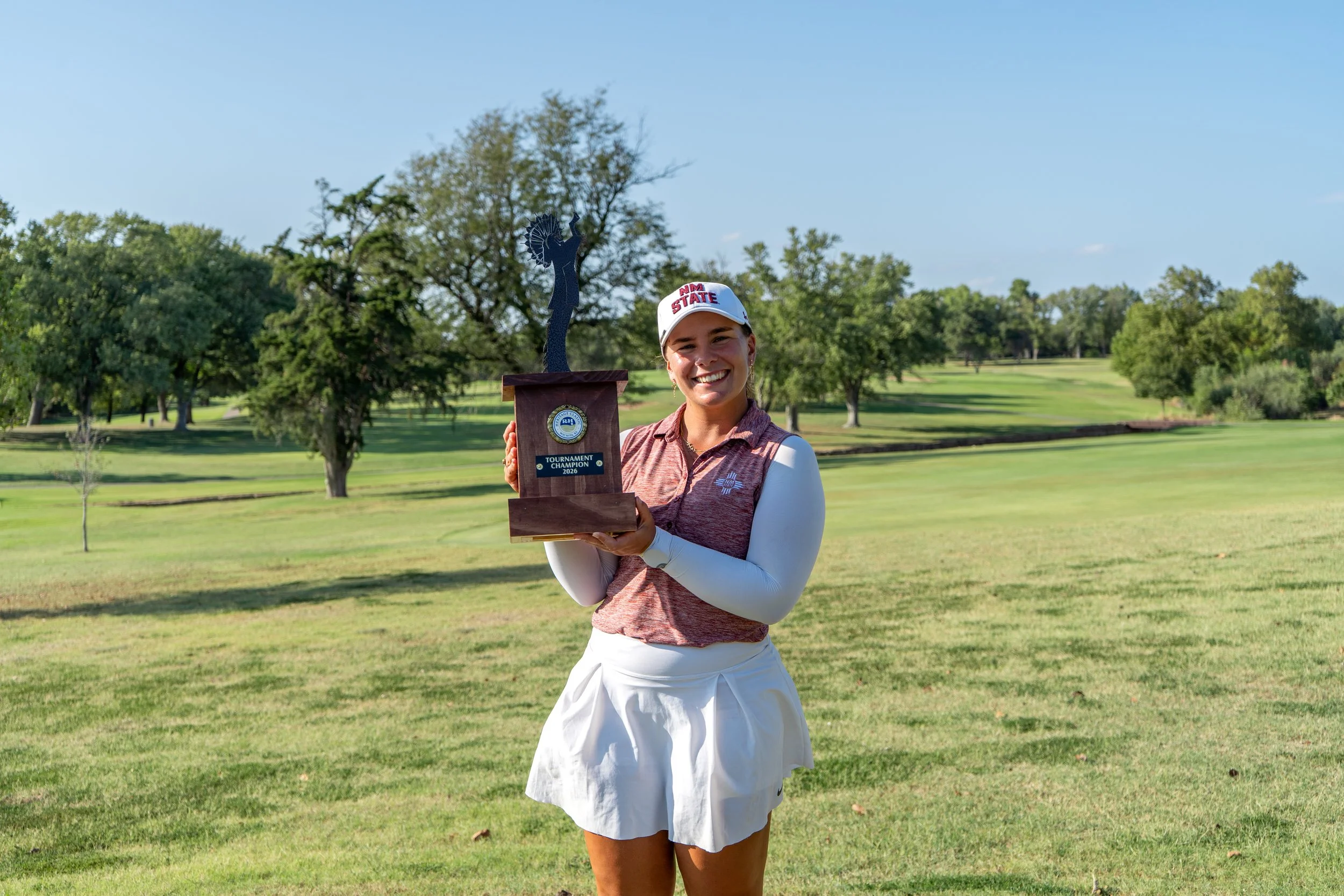 Emma Bunch Wins Heritage Classic, Claims ANNIKA WAPT Season Title with Fourth Win in Five Starts
