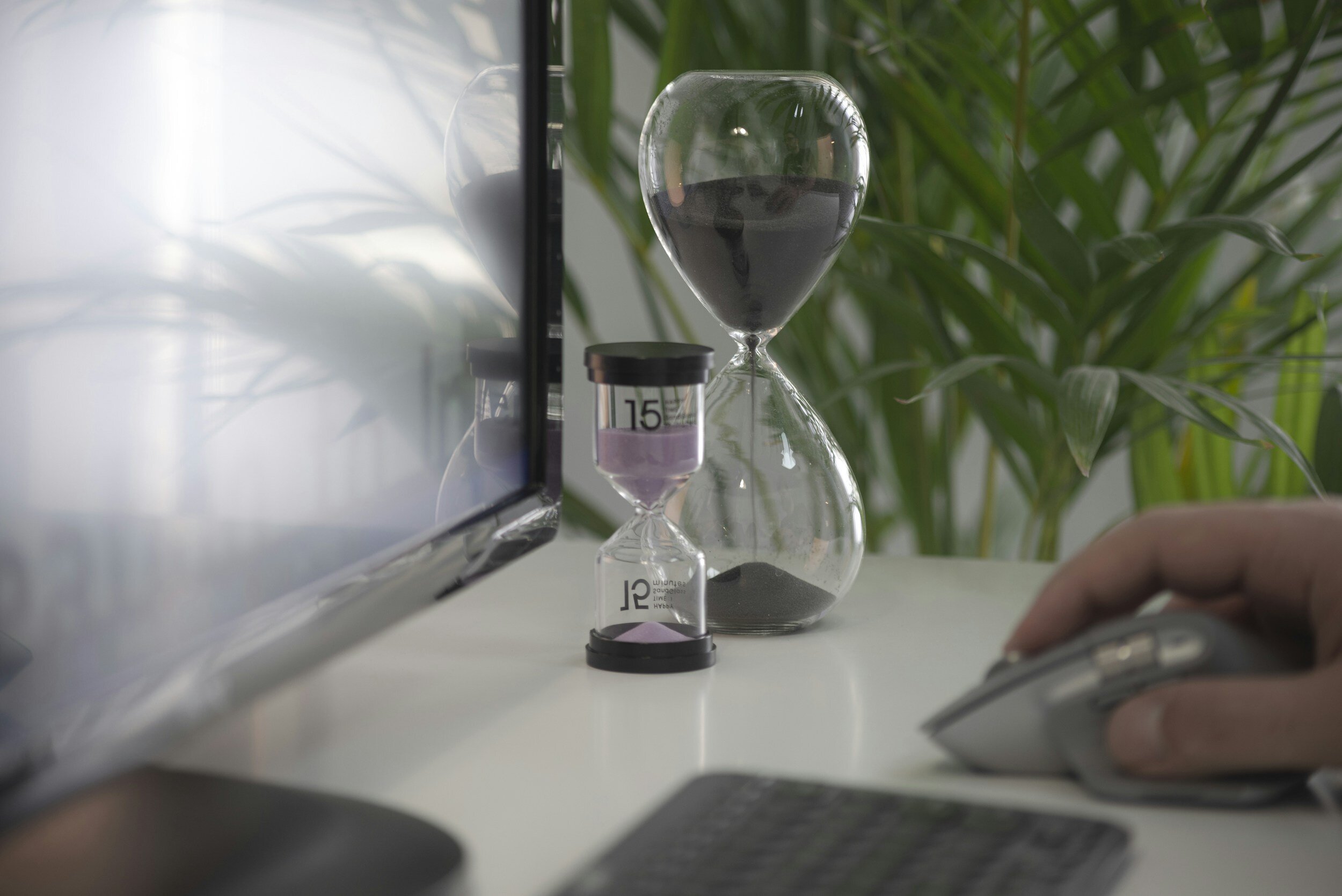 Mastering the Clock: Strategies for Effective Time Management in the Office