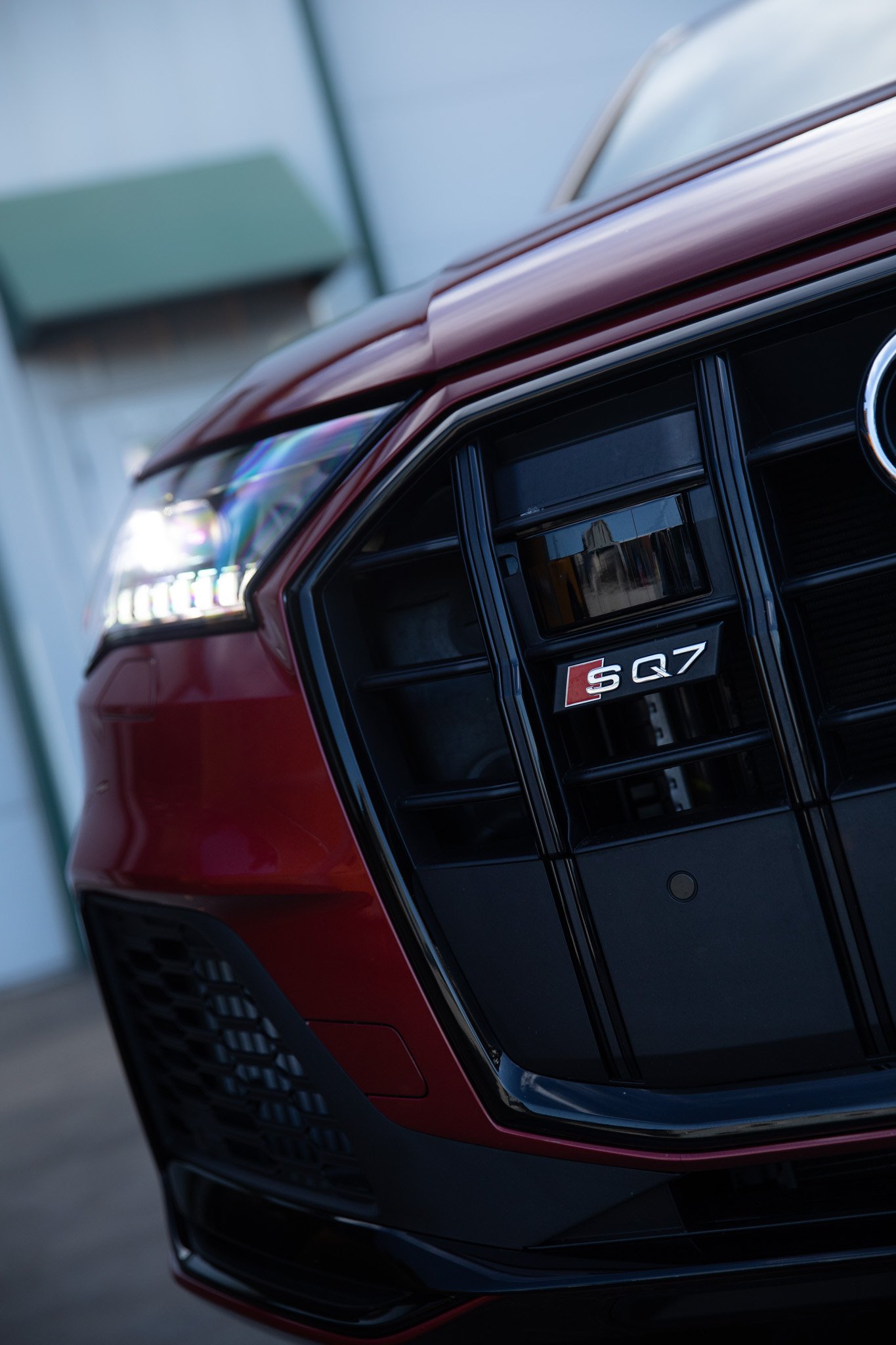 Q_Photo-406 (Red SQ7).jpg