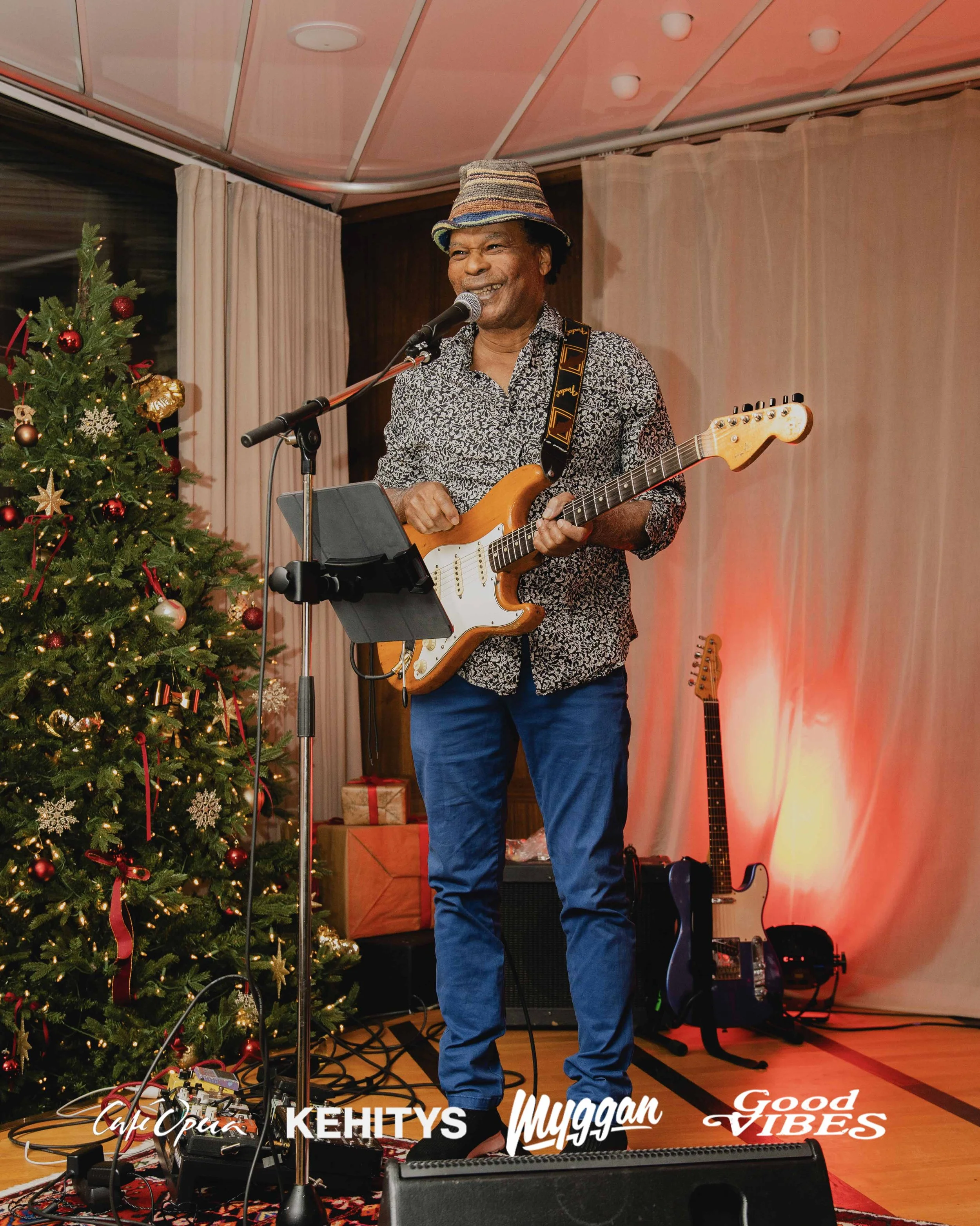 GV_julbord-22-2 copy.jpg