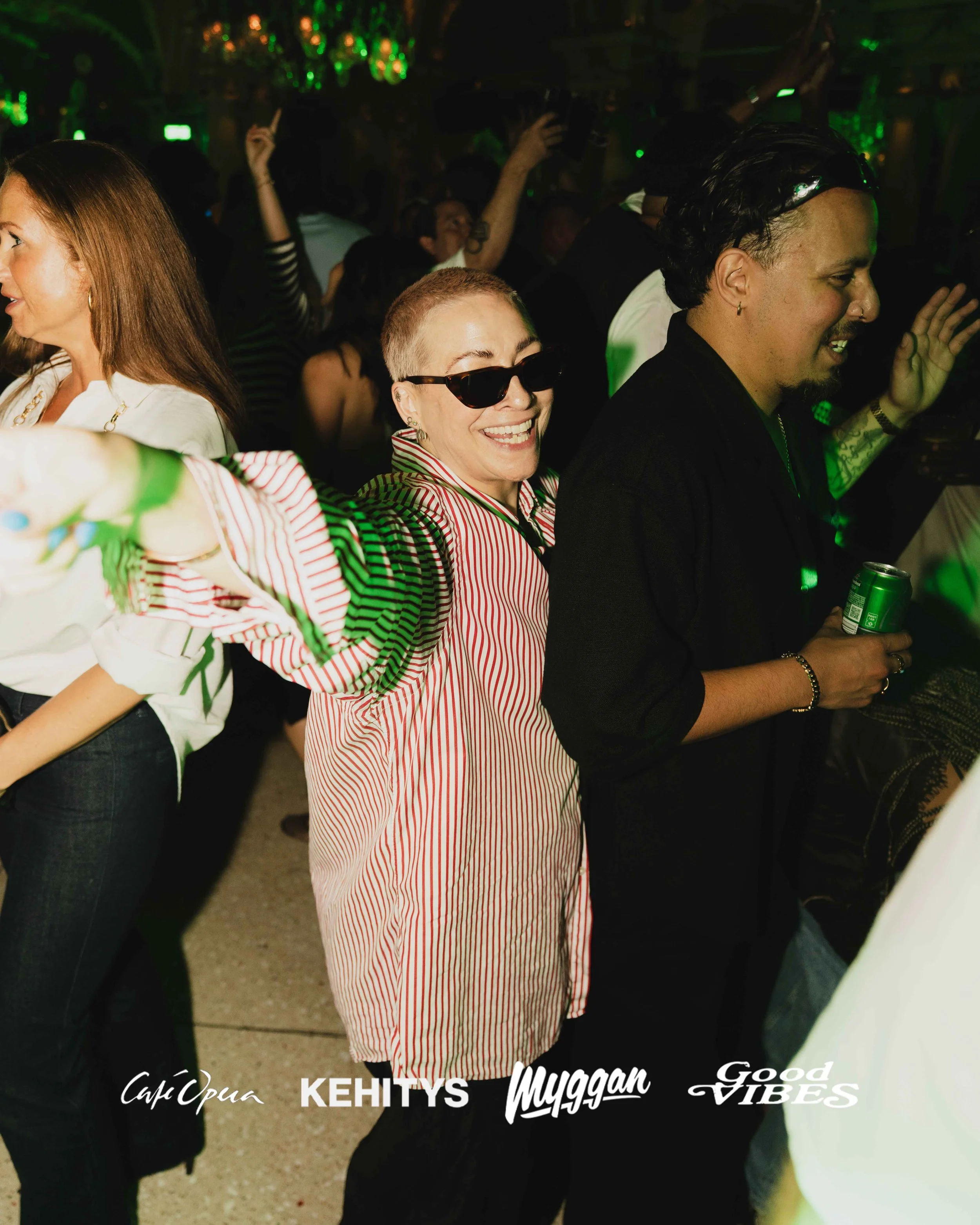 LEE00108.jpg