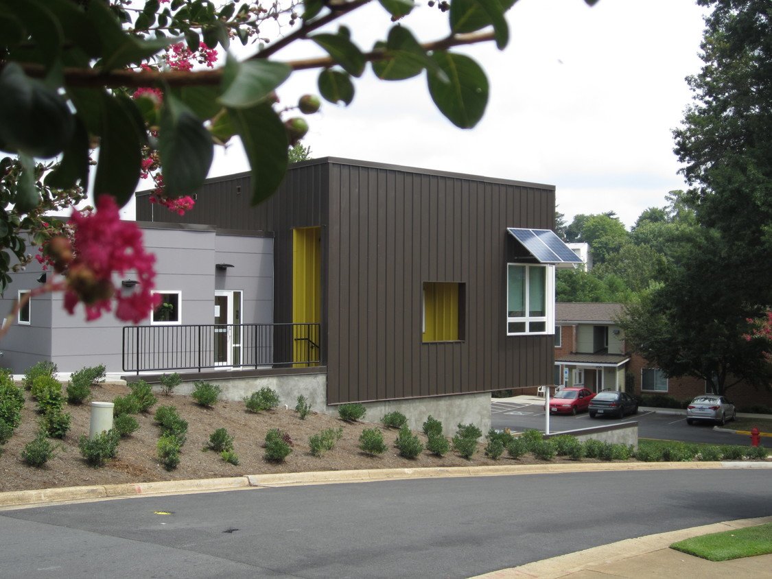 greenstone-on-5th---tax-credit-charlottesville-va-building-photo.jpg
