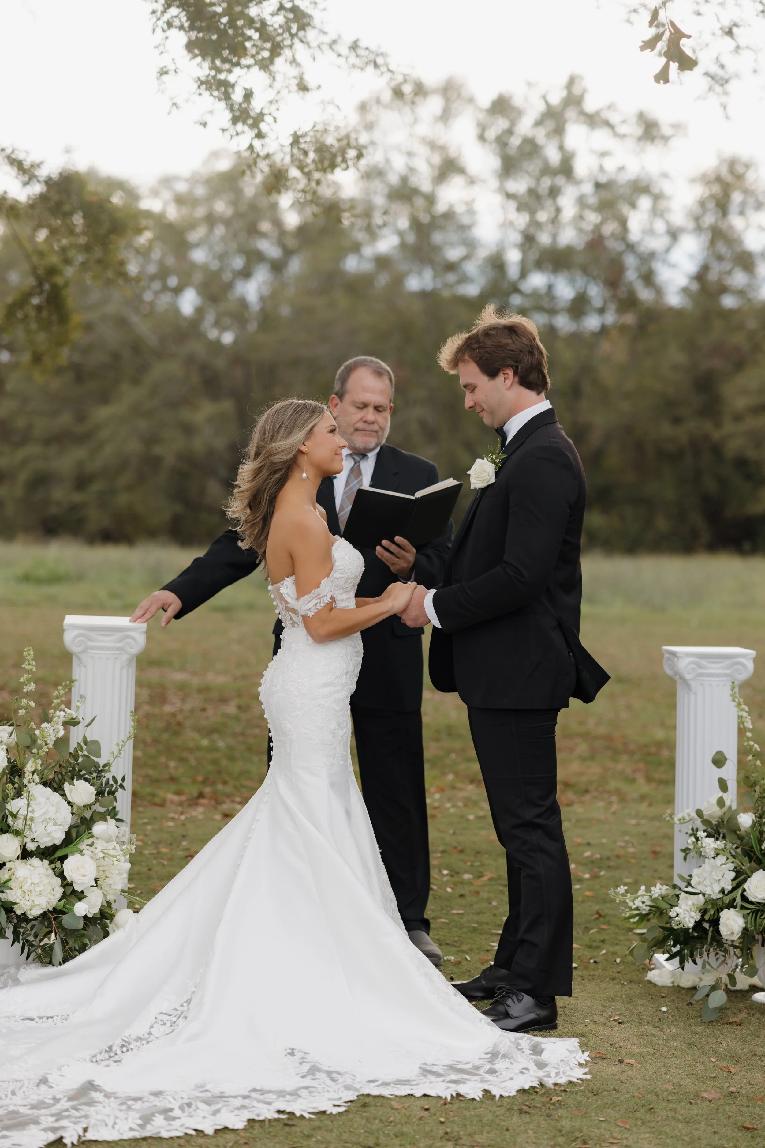 CEREMONY-thefaireys-emmaleague-60.jpg