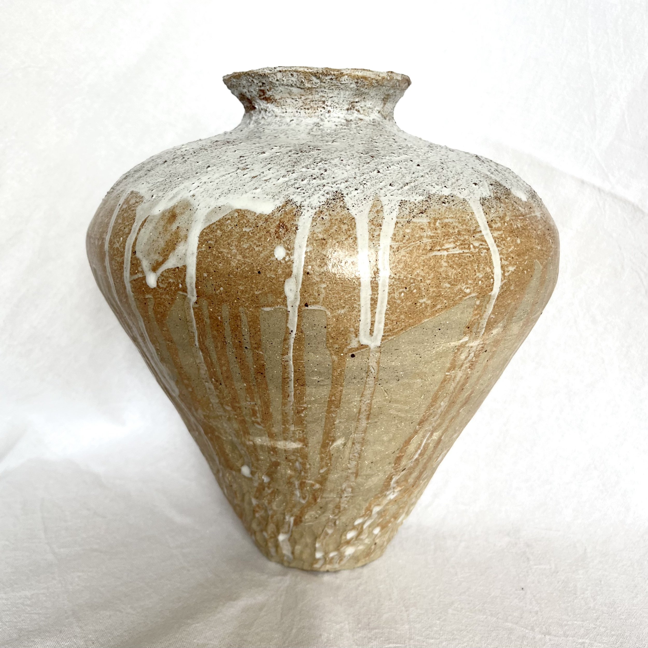 large tan wite vase.jpg
