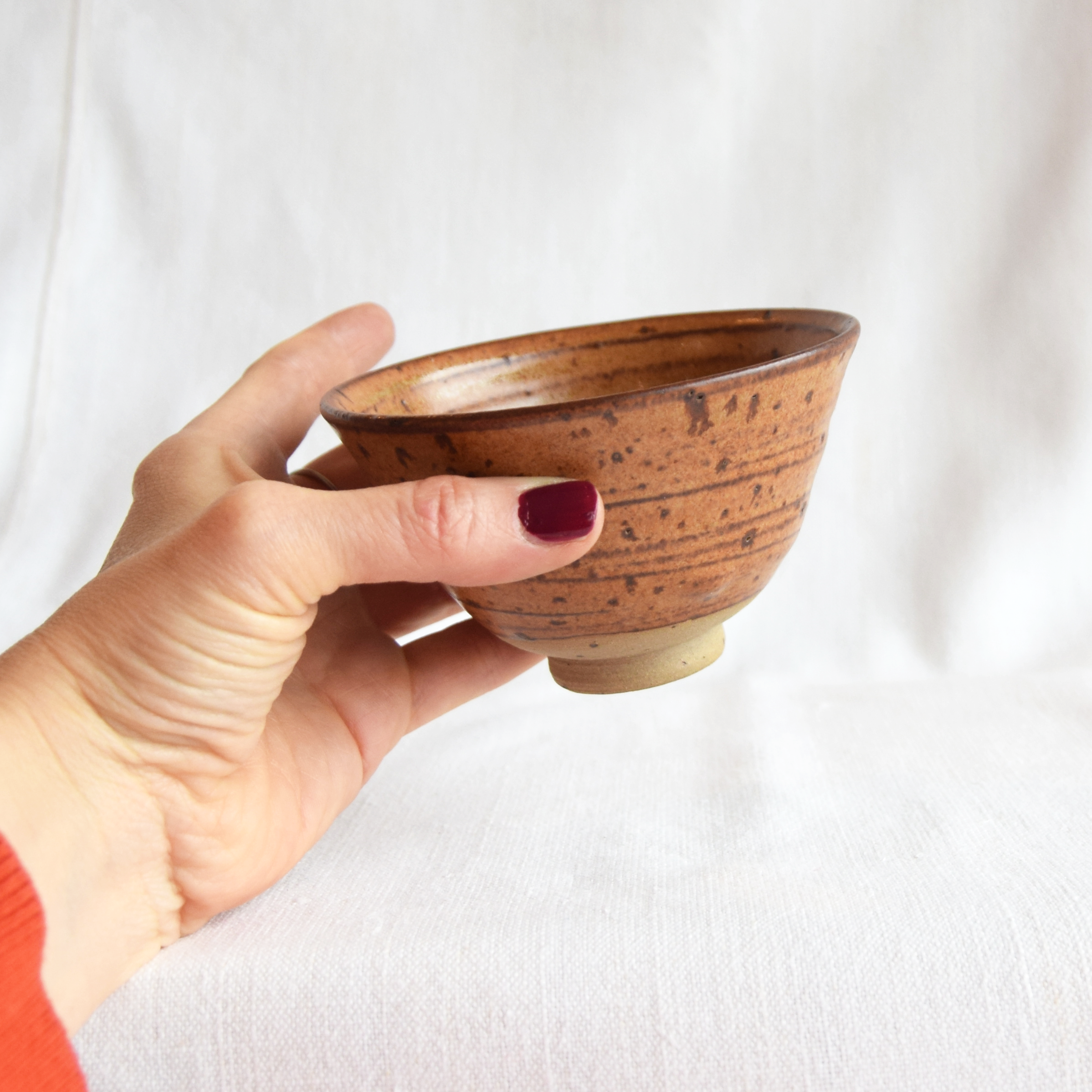 teacup brown hand.png