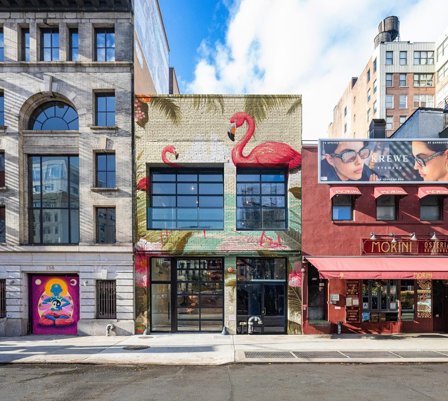 Finding a venue in NYC where you have complete freedom to brand the exterior is almost impossible, at ELM we love it when our clients use our facade as a canvas 🎨✨ Follow along to see our biggest transformation yet happening next week! ❤️

#nycvenue