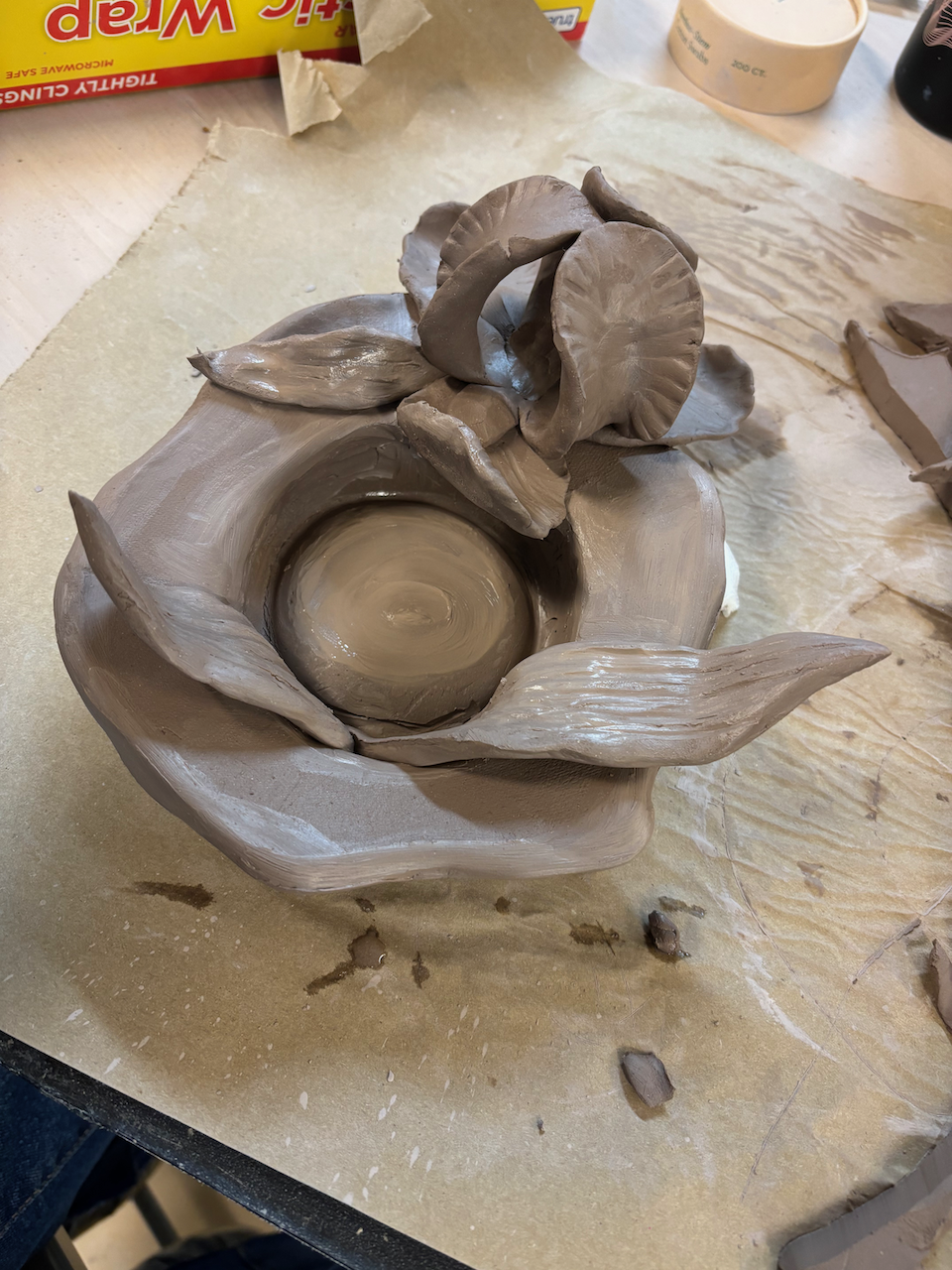 Iris Ikebana Vase - March 7 and 21