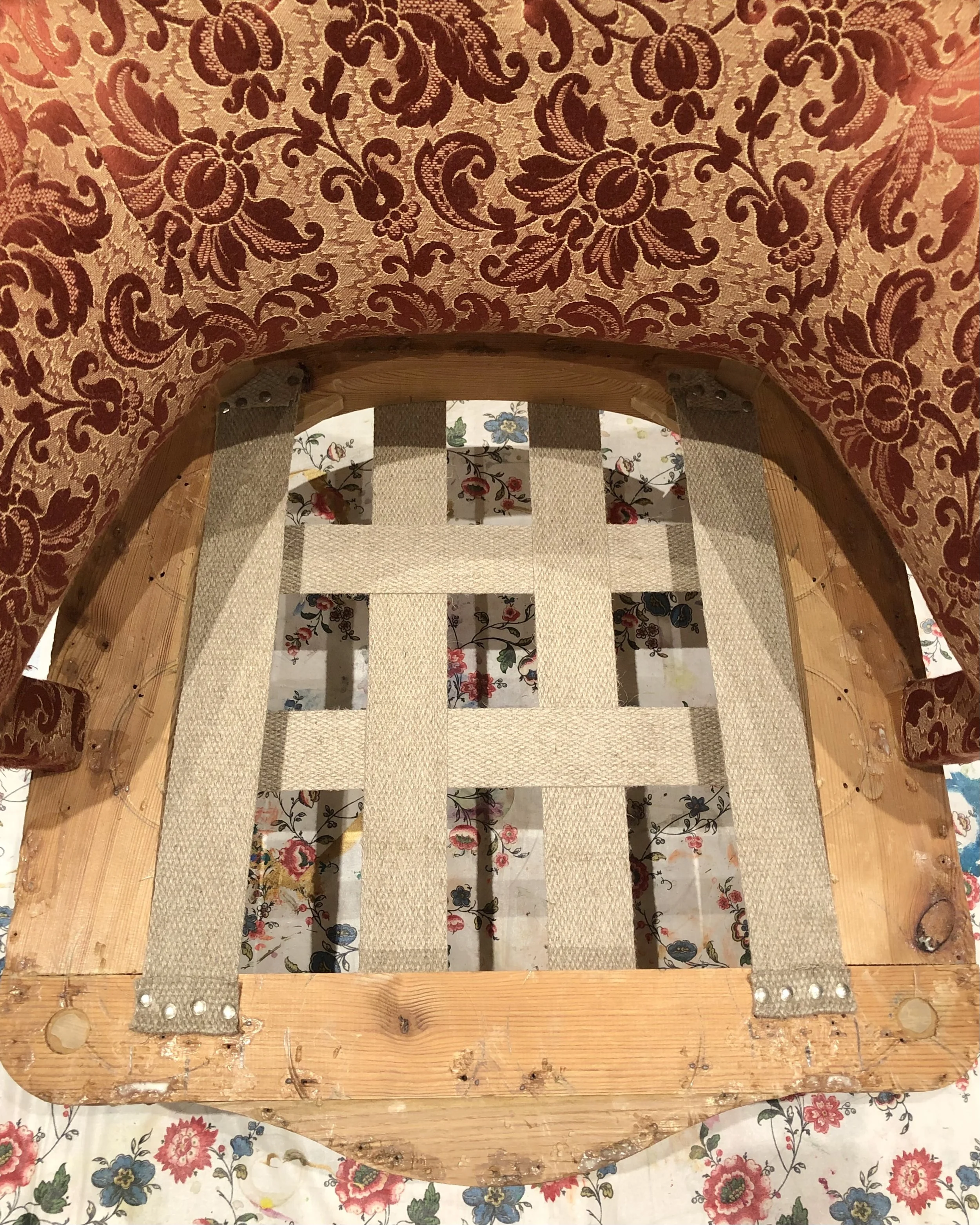 Ny sadelgjord på sits.