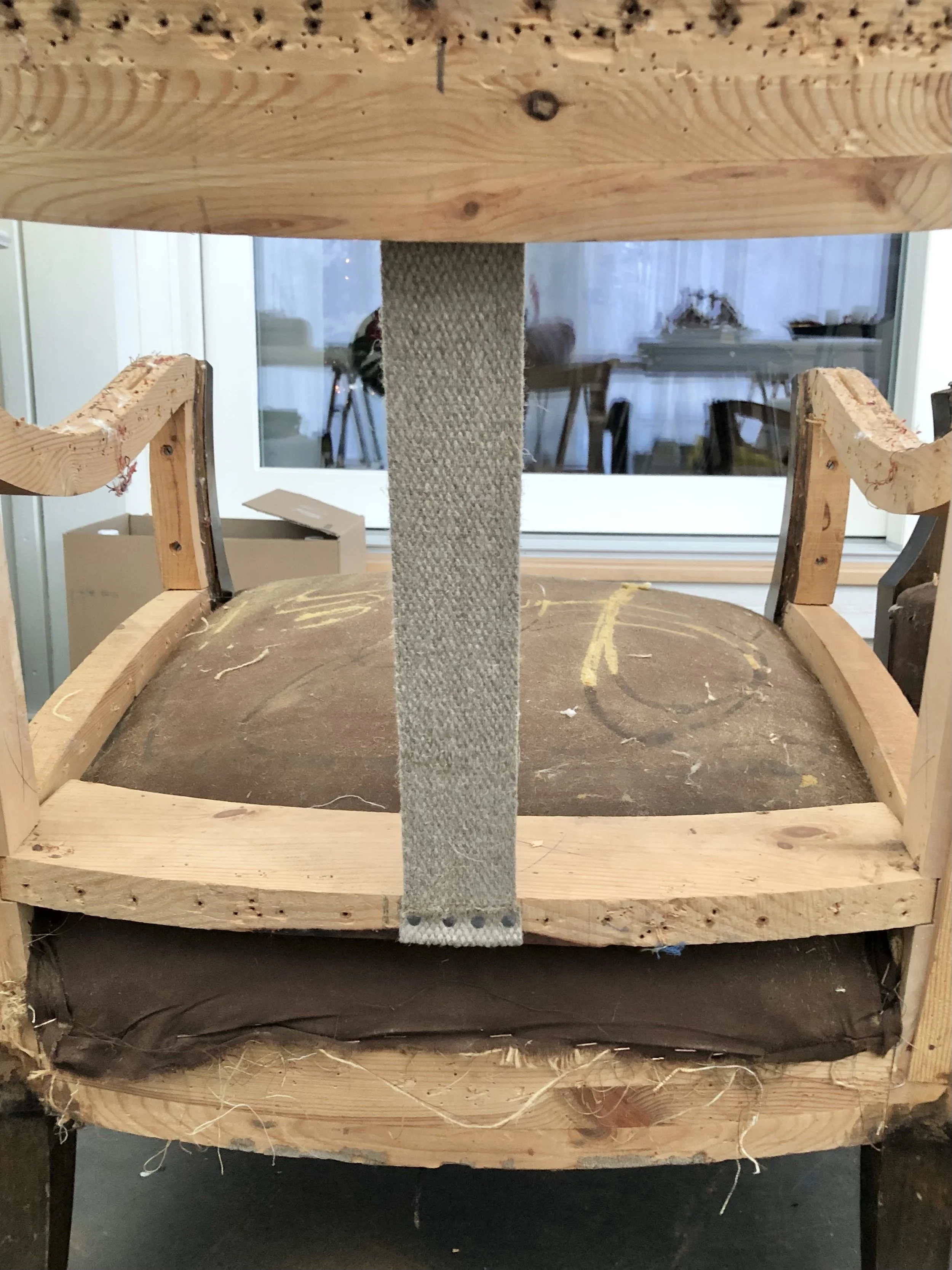 Ny sadelgjord på rygg.