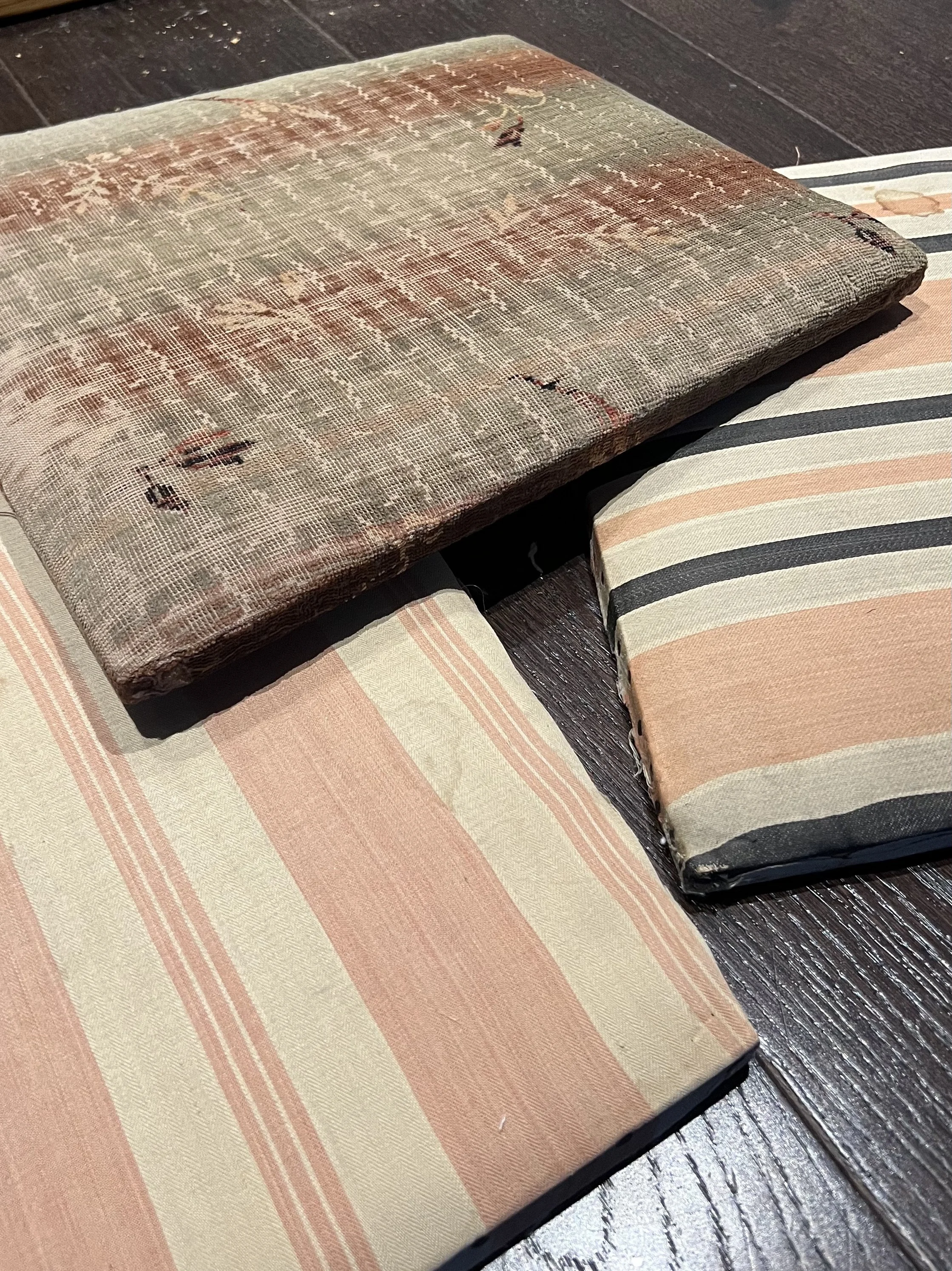 INNAN; slitna och trötta sitsar