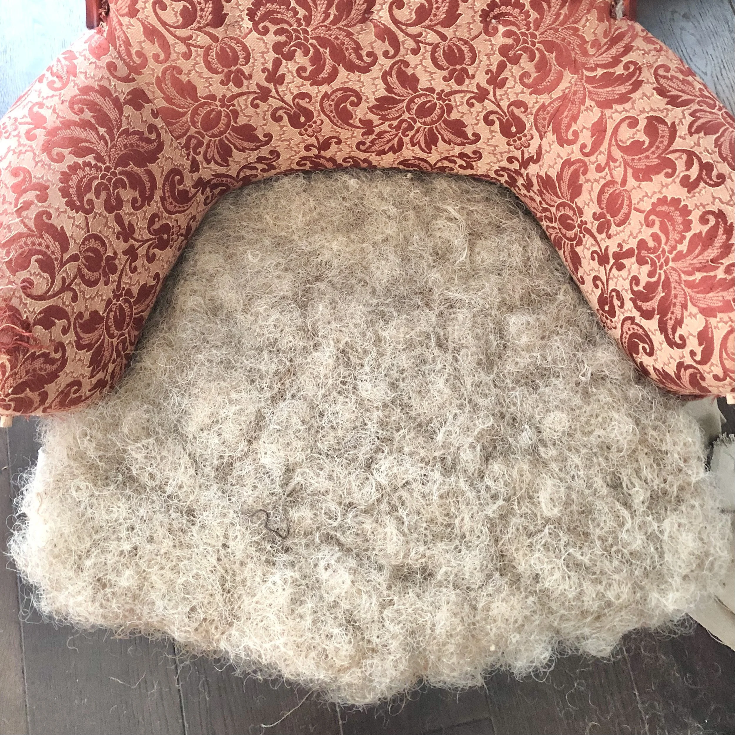 Överstoppning av tagel.