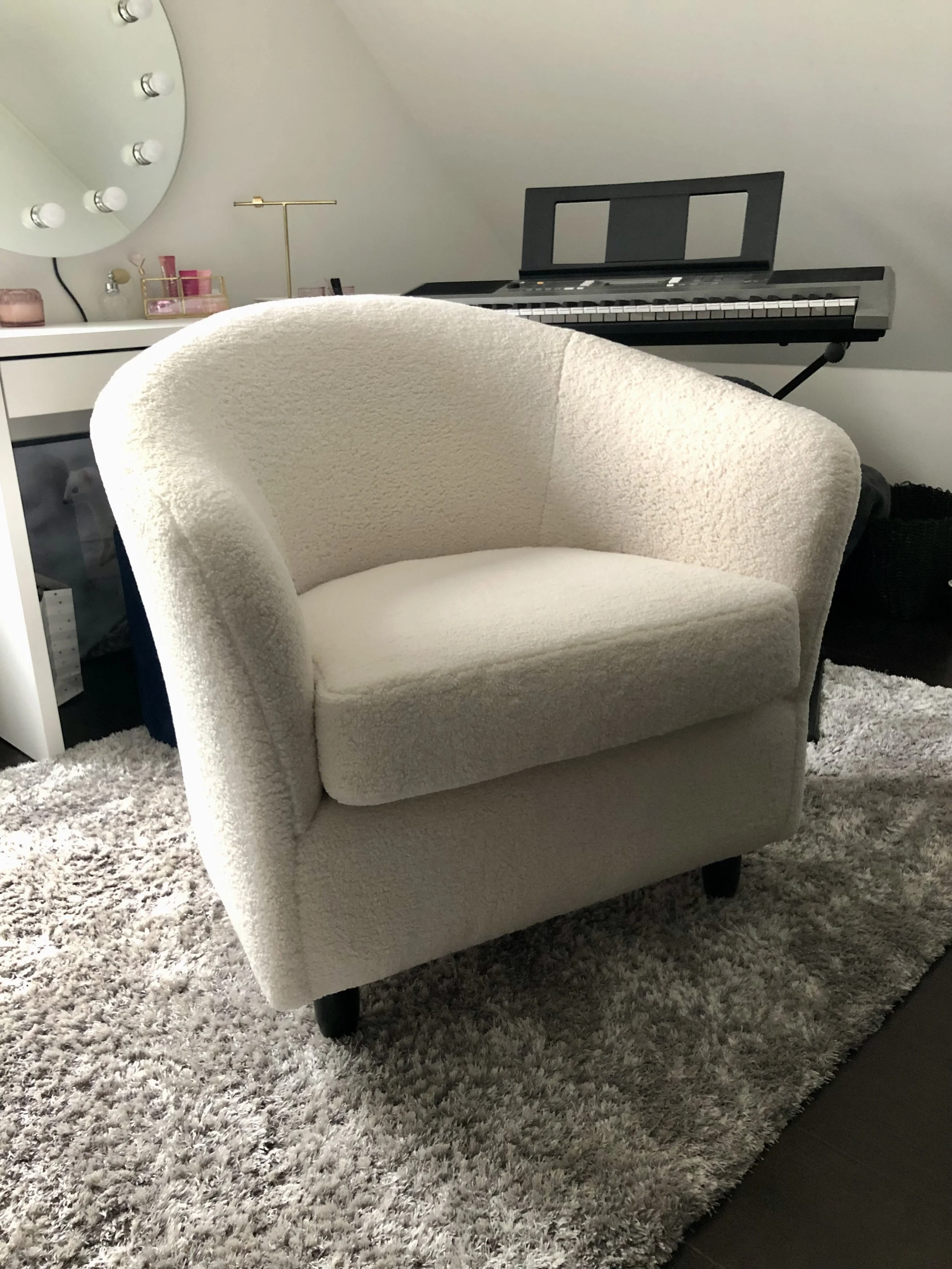 Clubfåtölj omklädd i Poodle, Lauritzson