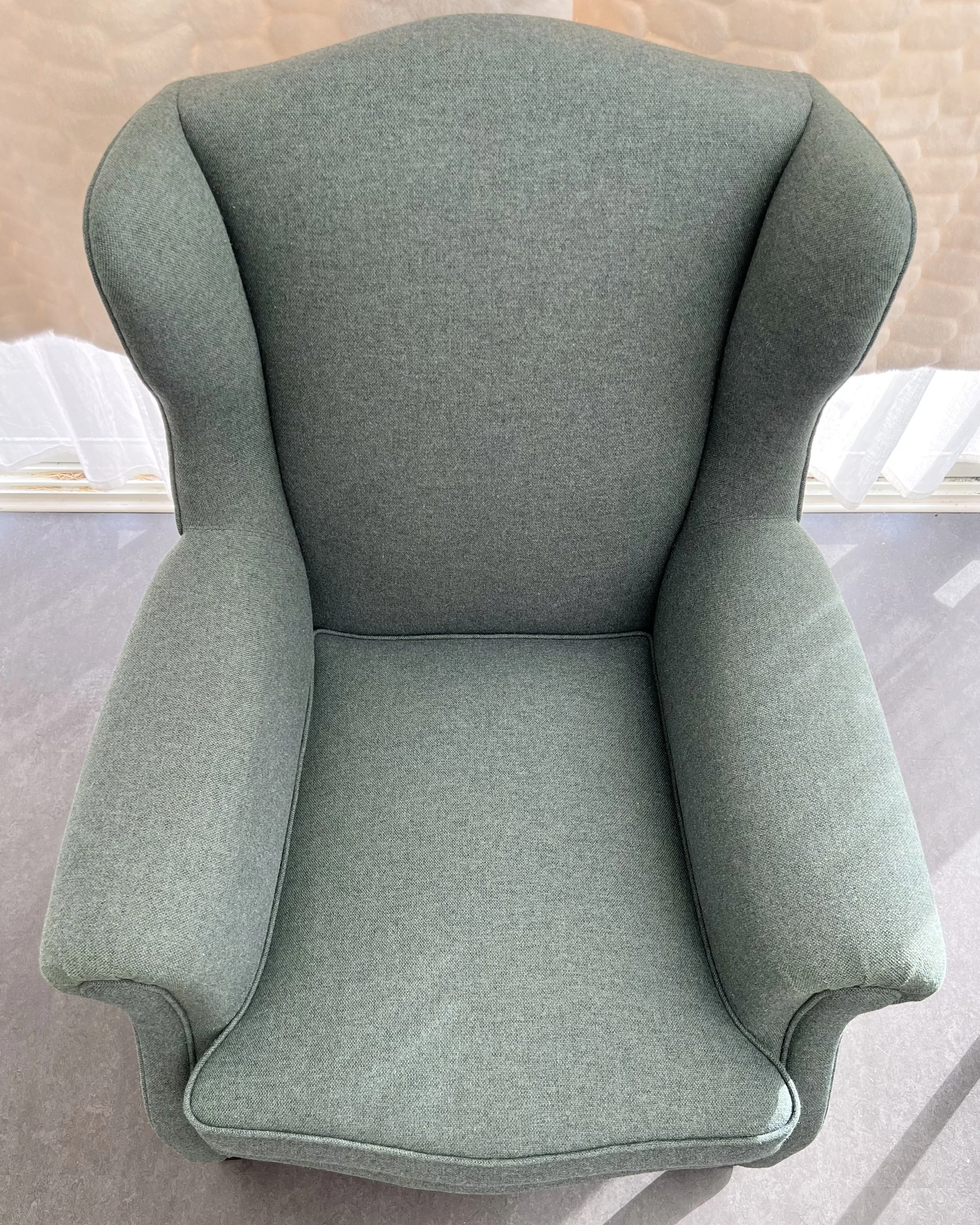 Fåtölj sedd uppifrån.