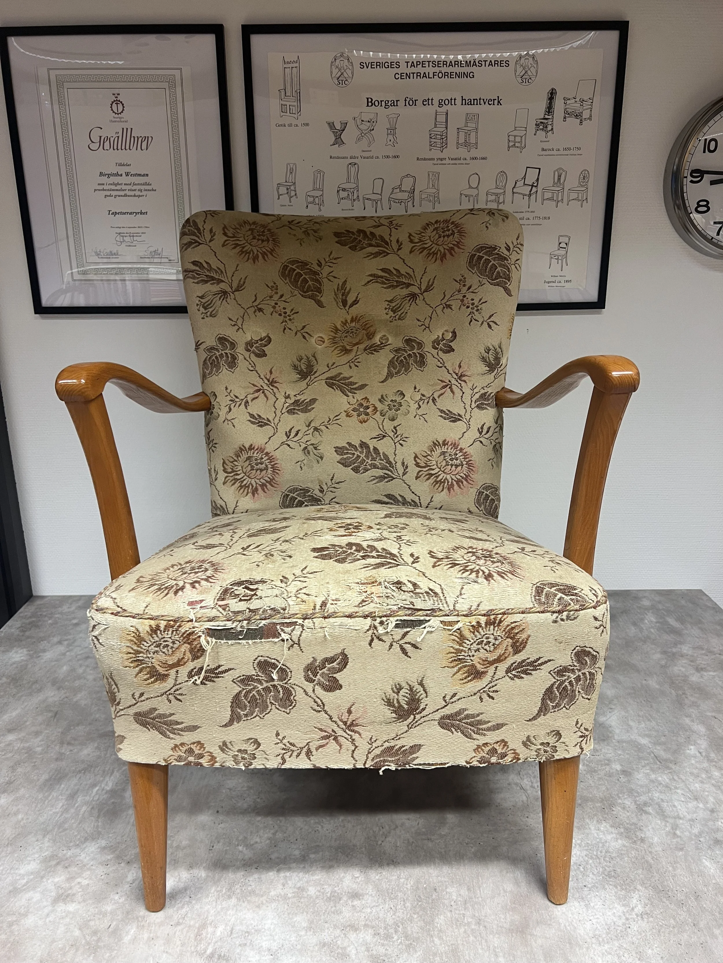 INNAN; Två 40/50-tals fåtöljer