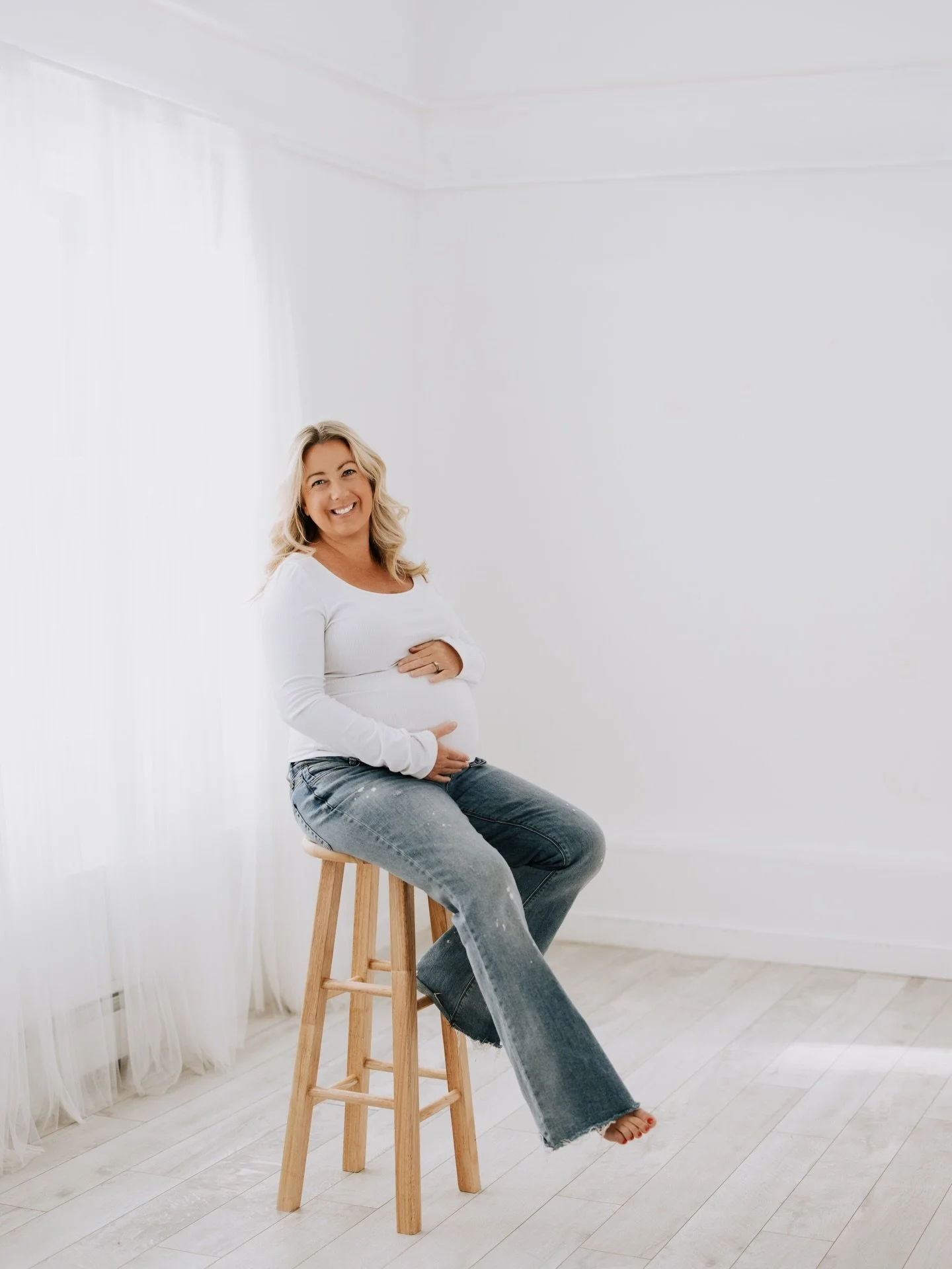 A little personal update I&rsquo;ve been holding close 🤍 

I&rsquo;ve gotten to photograph so many beautiful mamas and babies over the years&hellip; 

And now it&rsquo;s my turn 🥹💕 

This spring, we&rsquo;re welcoming a baby girl, and saying those