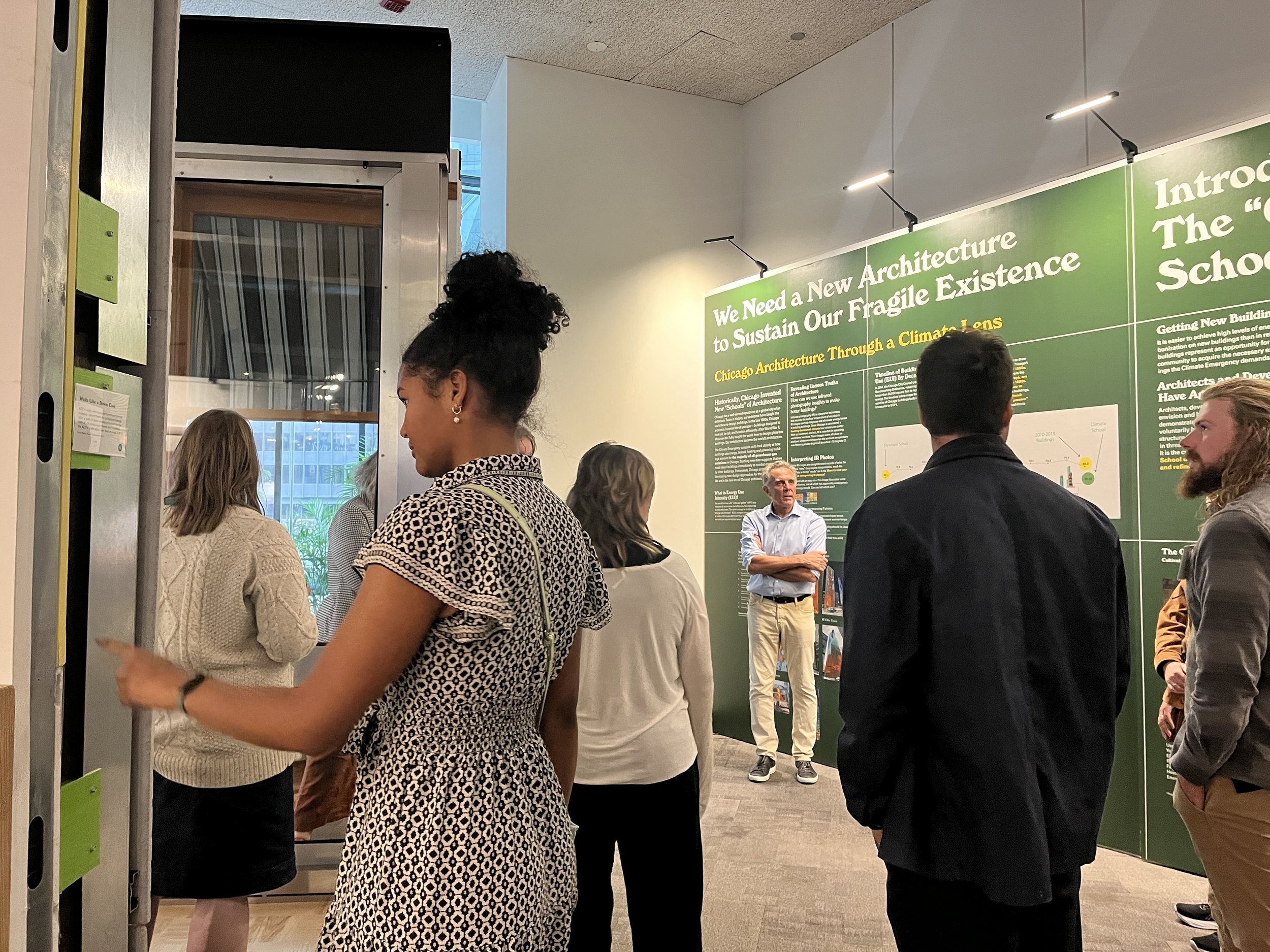 Doug giving a Climate Wayfinding tour for APA-Illinois conference attendees.
