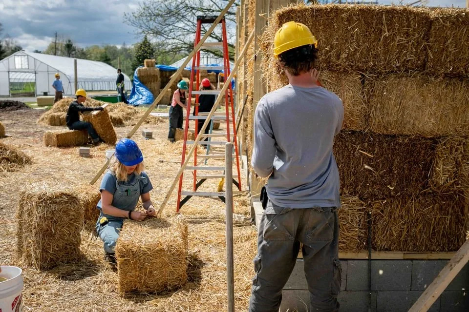 Farr_Associates_Strawbale03.jpg