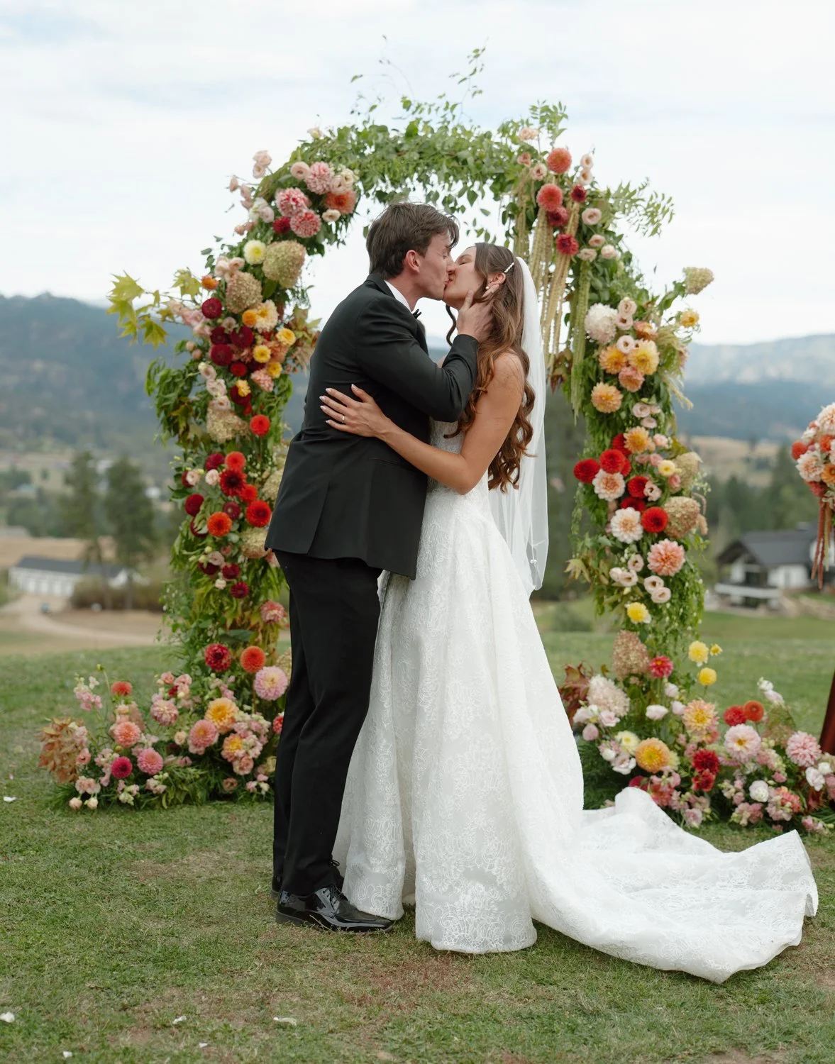 Olivia and Micahel Preview-122_websize.jpg