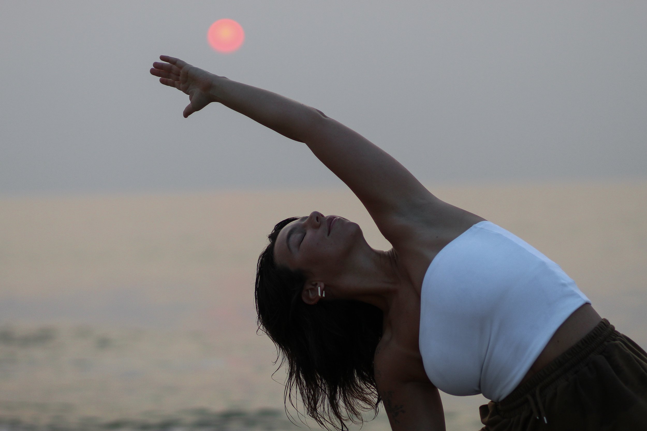 Hum Yoga Studio  book an appointment, movement  