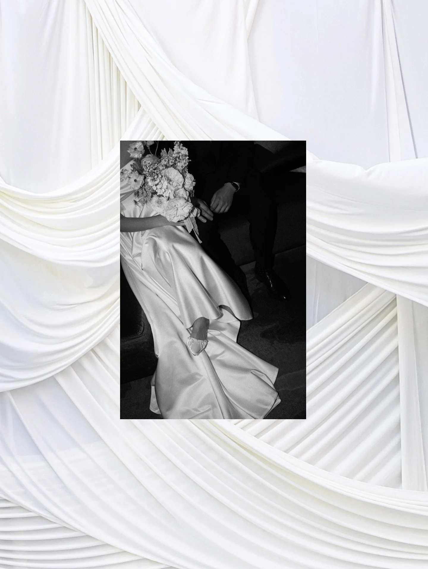 Sometimes, simplicity says it all▫️▪️
-
#bostonwedding #bostonweddingphotographer #bostonbride #cinematicphotography