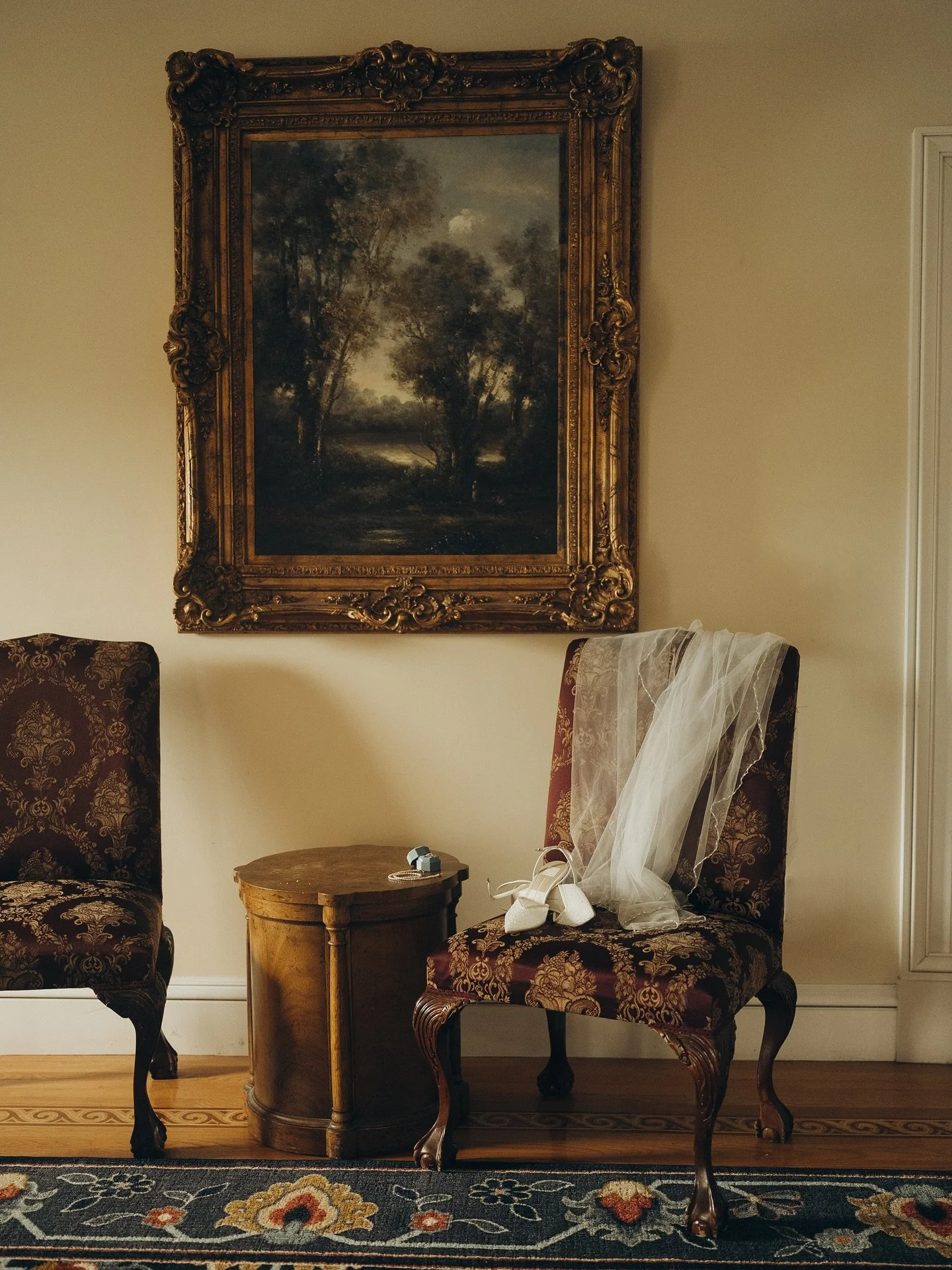 Stillness before the vows
Captured at @tuppermanor 
-
#bostonwedding #bostonweddingphotographer #cinematicphotography #weddingshoot #bostondocumentaryphotographer #cinematic