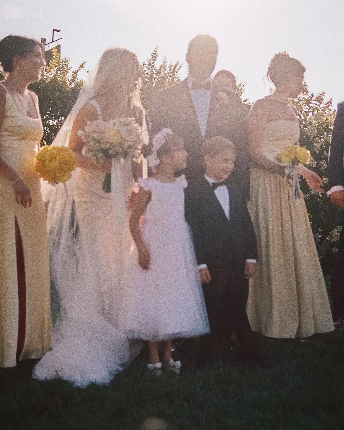 08.08.2025 
somewhere in summer.🌸

Venue: @thebarnatgibbethill
Florist: @welcometomidsummer
Band: @silverarrowband
Hair/Makeup: @bridalrushboston 

#summerstfilms
#bostonweddingphotographer
#newenglandweddingphotographer
#documentaryweddingphotograp