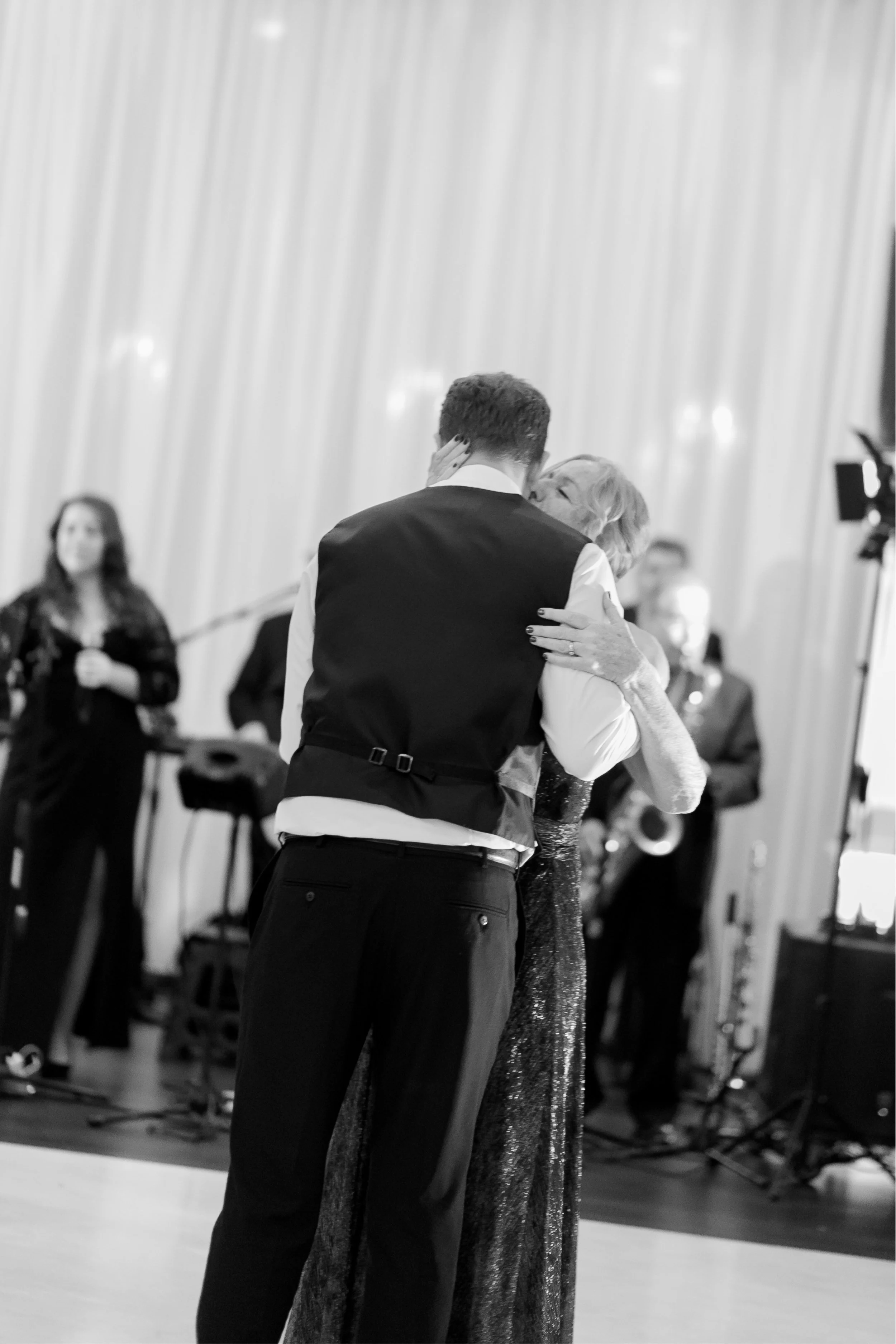 97_D&D-Summerst_weddings-612.jpg