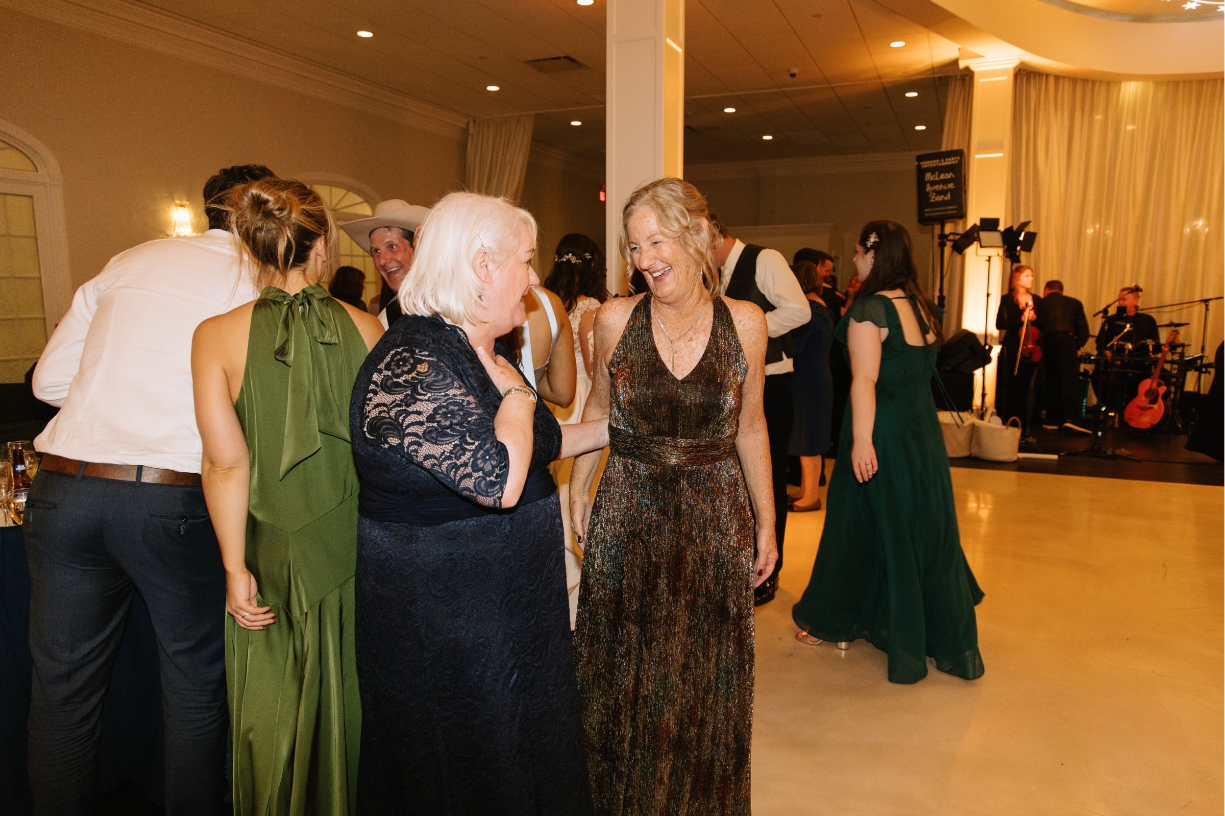 98_D&D-Summerst_weddings-615.jpg