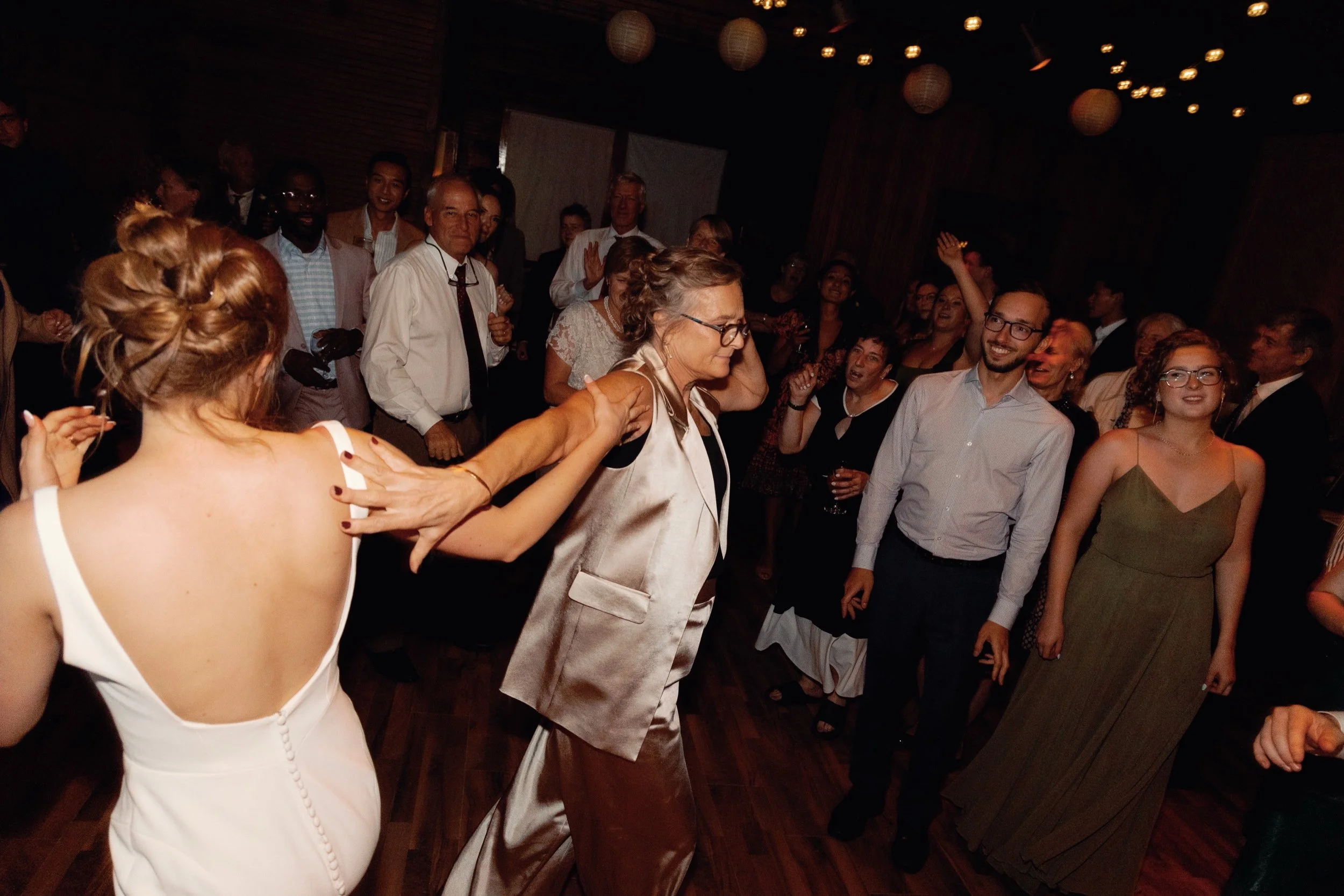 102_A&K-Summerst_weddings-935.jpg