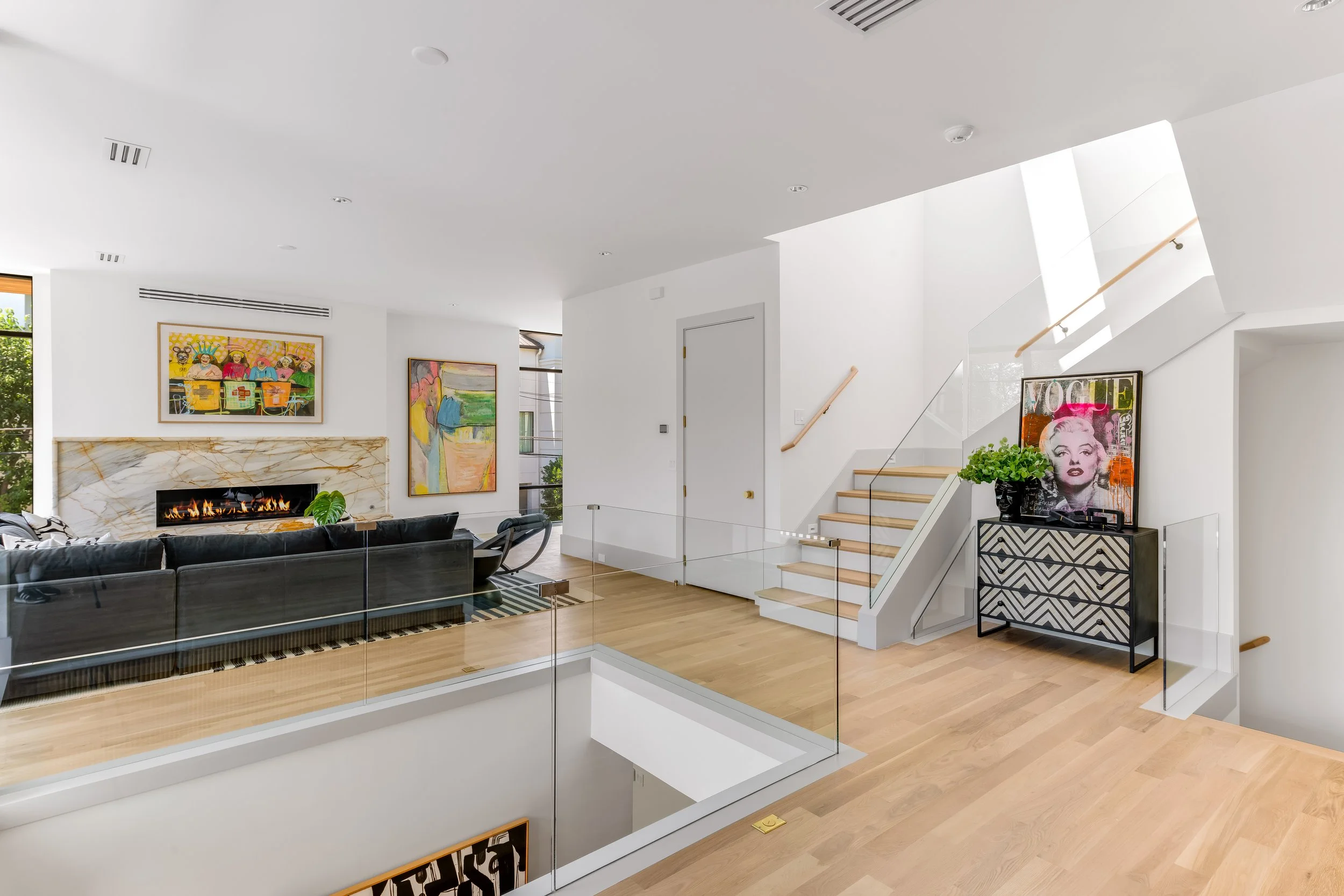 3525 Springbrook St-16.jpg