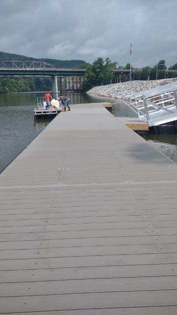 Boat Lift Dock Design
