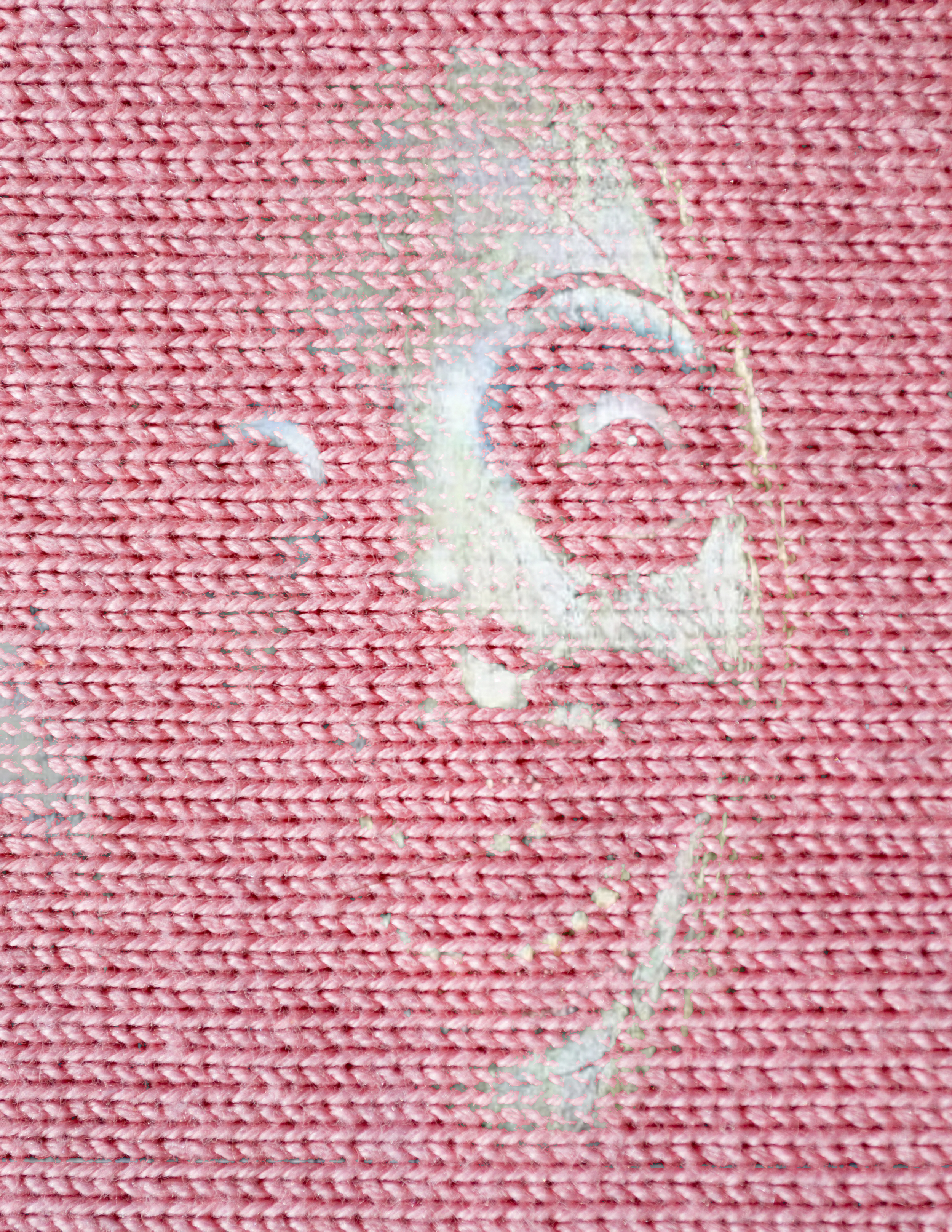 Pink knit face.png