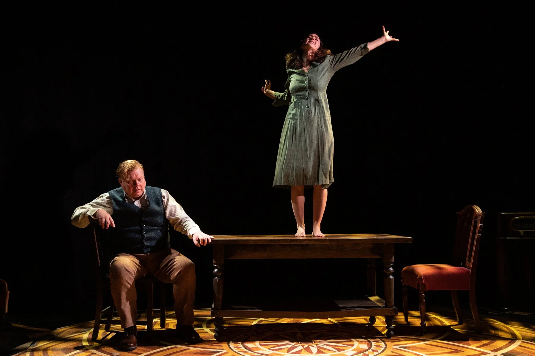 Leon Ingulsrud (Paul) & Christina Bennett Lind (Annie) 2.jpg