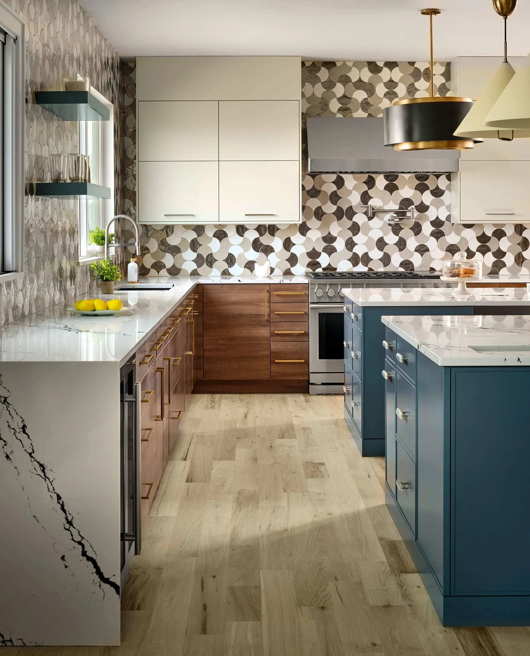 Dream-Home-Langas-03-28-25-Kitchen-One-Point-Web.jpg