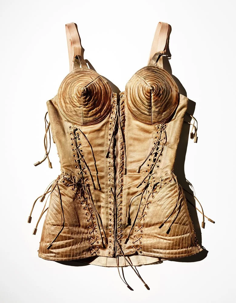 Alla ricerca dei fornitori di materiali per corsetteria