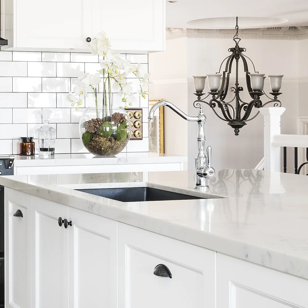 Contemporary kitchen with subway tile splashback | Smith & Smith ...