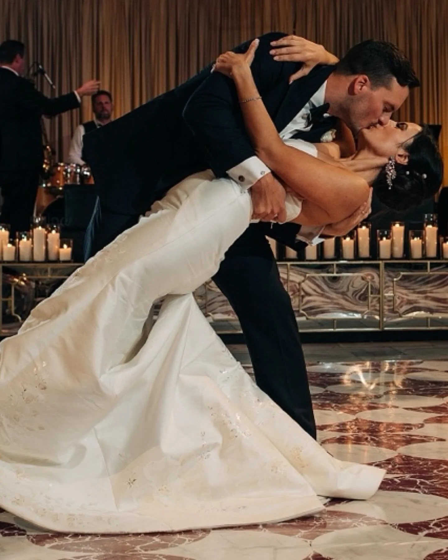 Abby &amp; Chris 🤍

I&rsquo;ve looked forward to this one for a long time. So much fun with these newlyweds and new friends. Lots of love to all involved and thanks to a great team 🥰🎉❤️